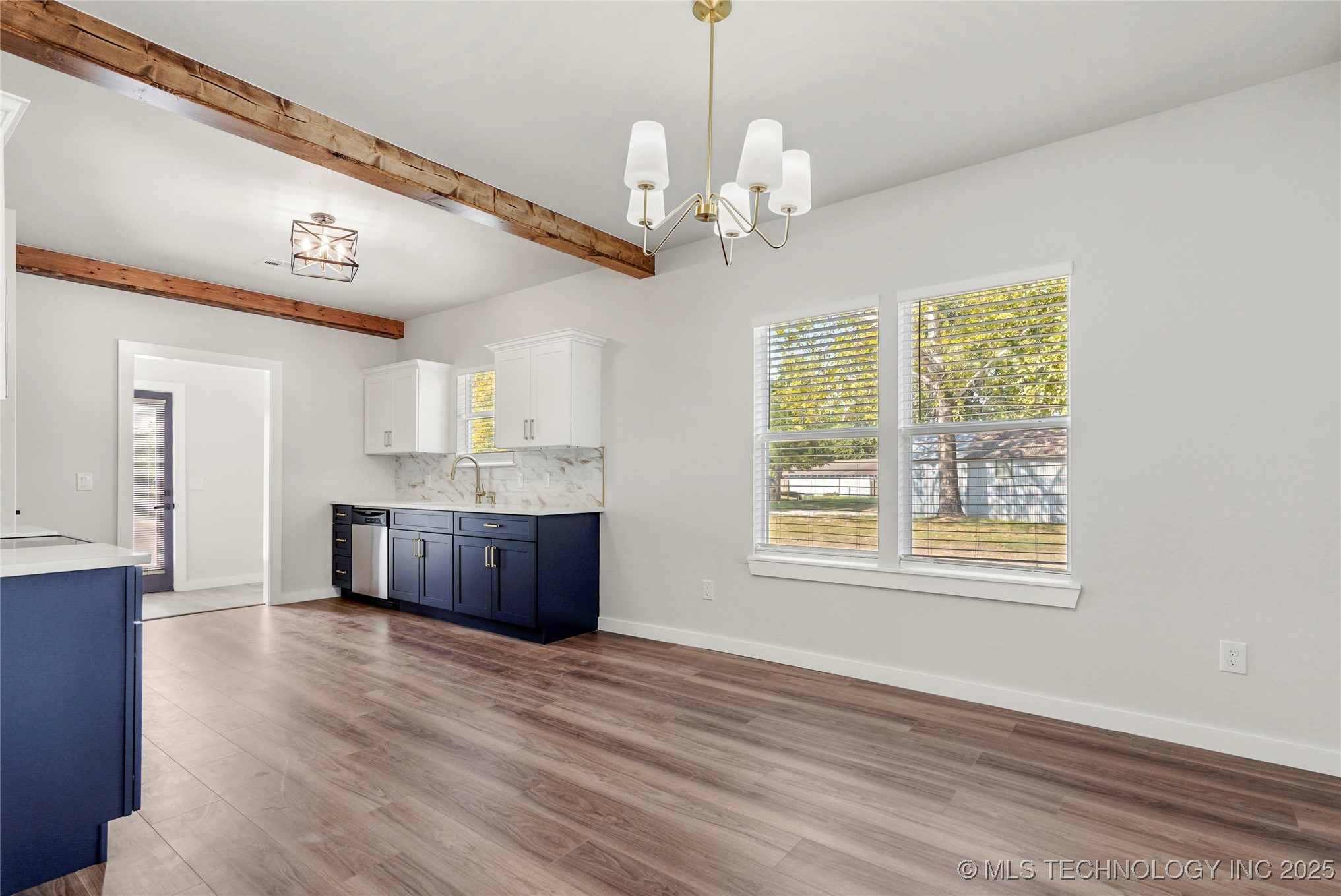 4920 Charles Page Boulevard Property Photo 9