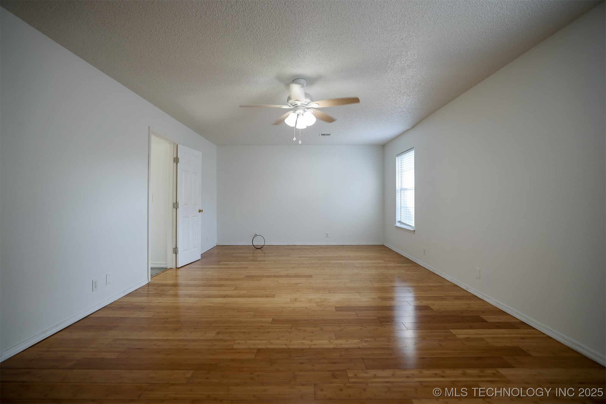 1601 N Detroit Avenue Property Photo 18