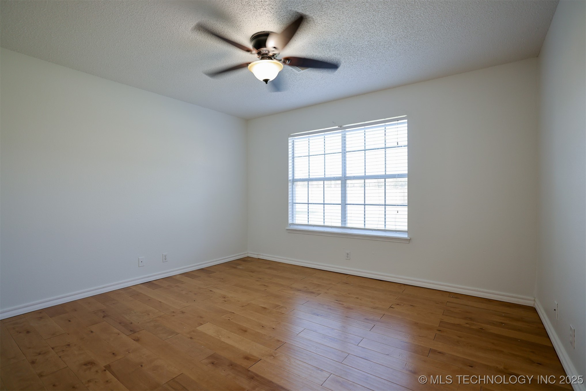 1601 N Detroit Avenue Property Photo 26