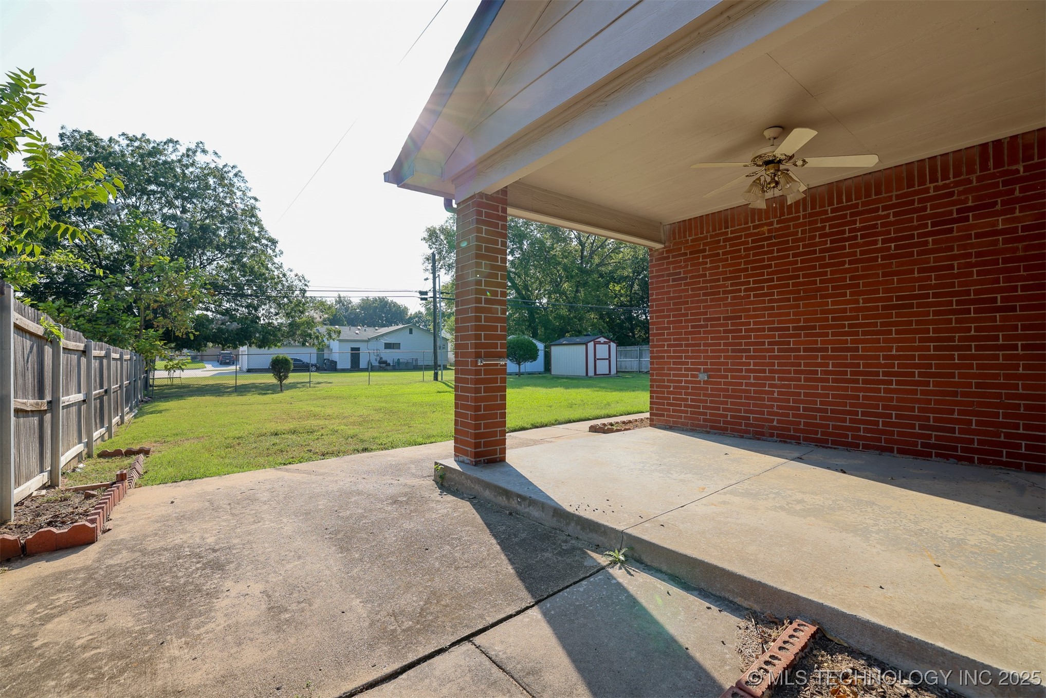 1601 N Detroit Avenue Property Photo 31