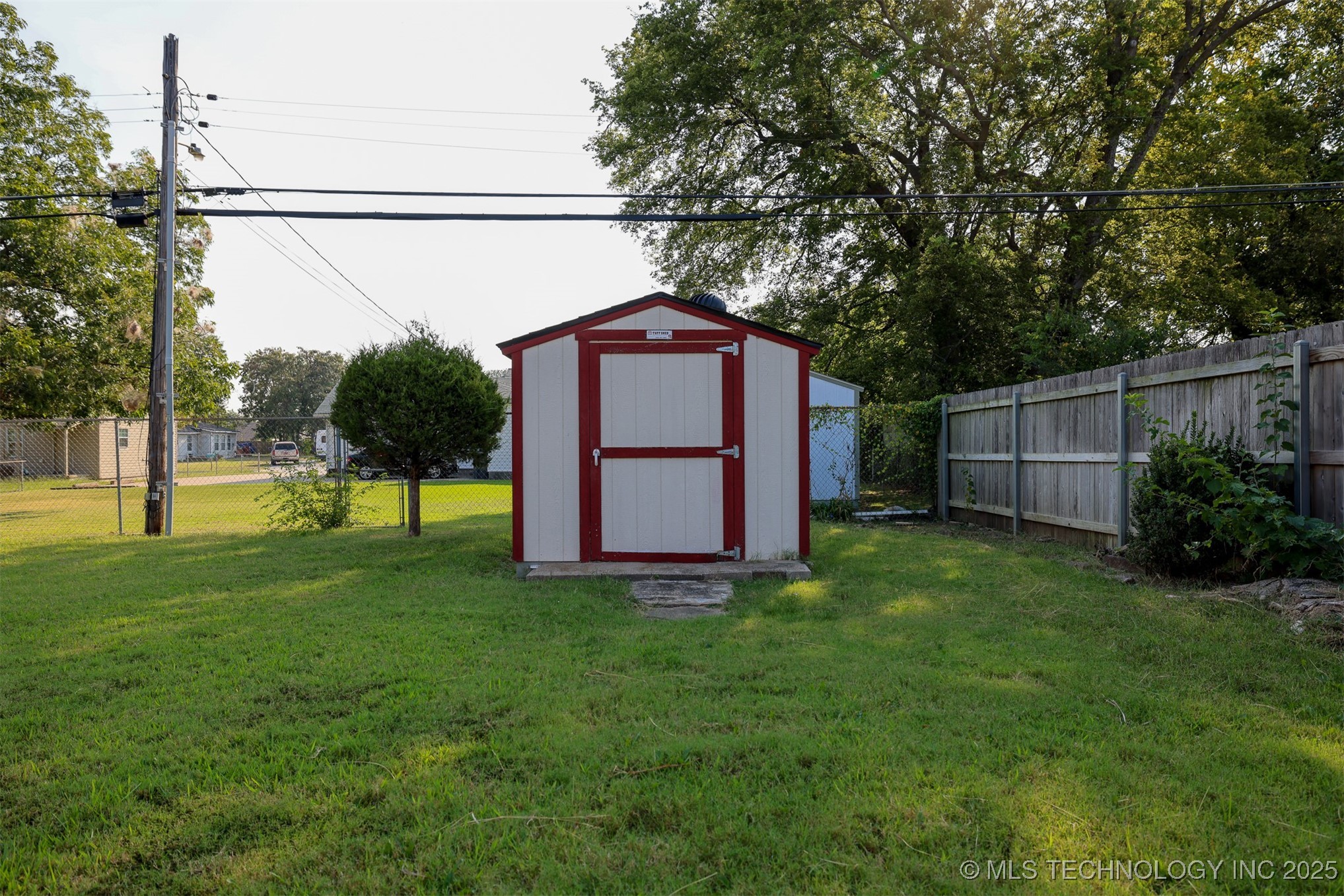 1601 N Detroit Avenue Property Photo 34