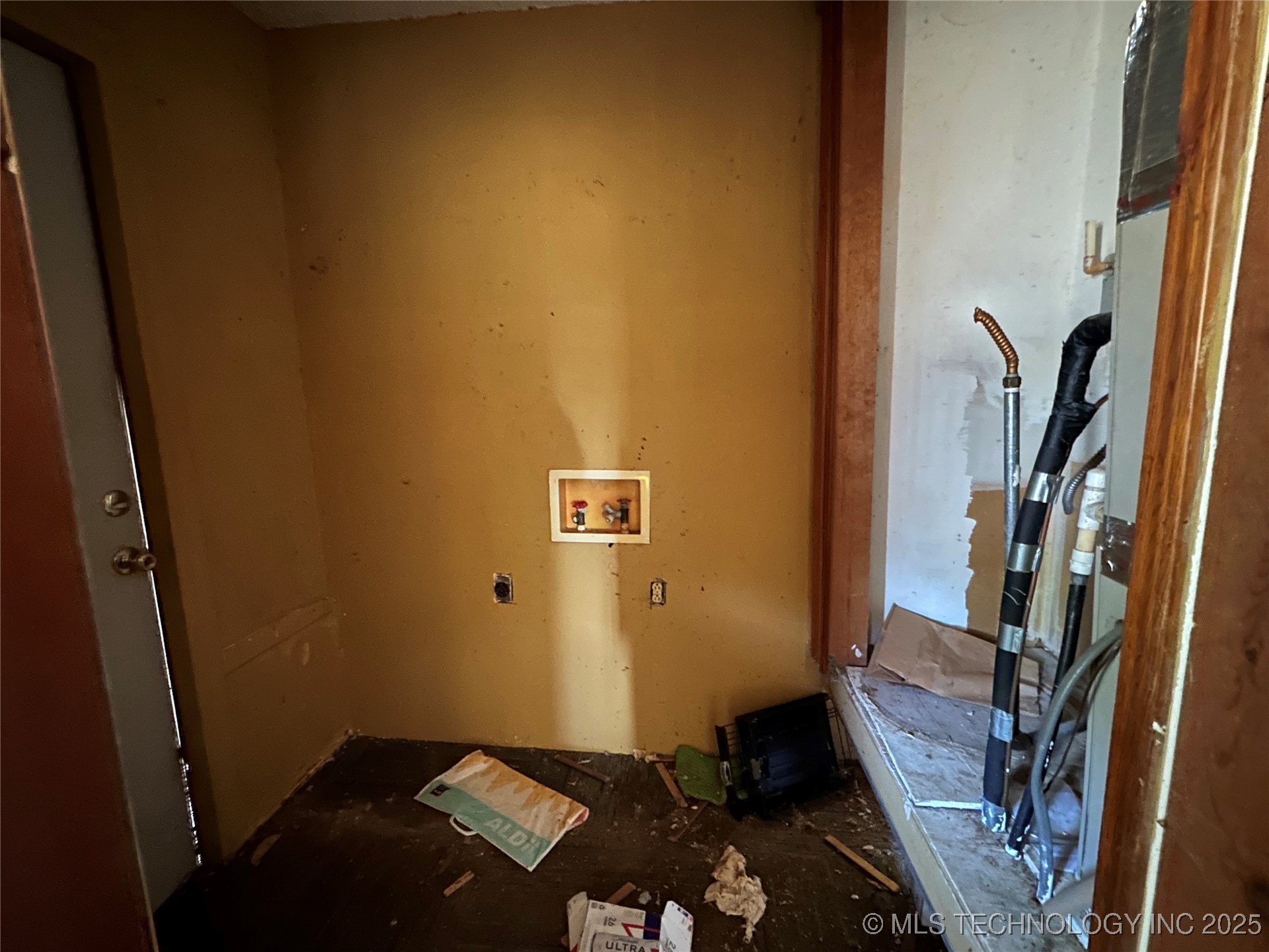 6155 Hwy 56 Highway Property Photo 8