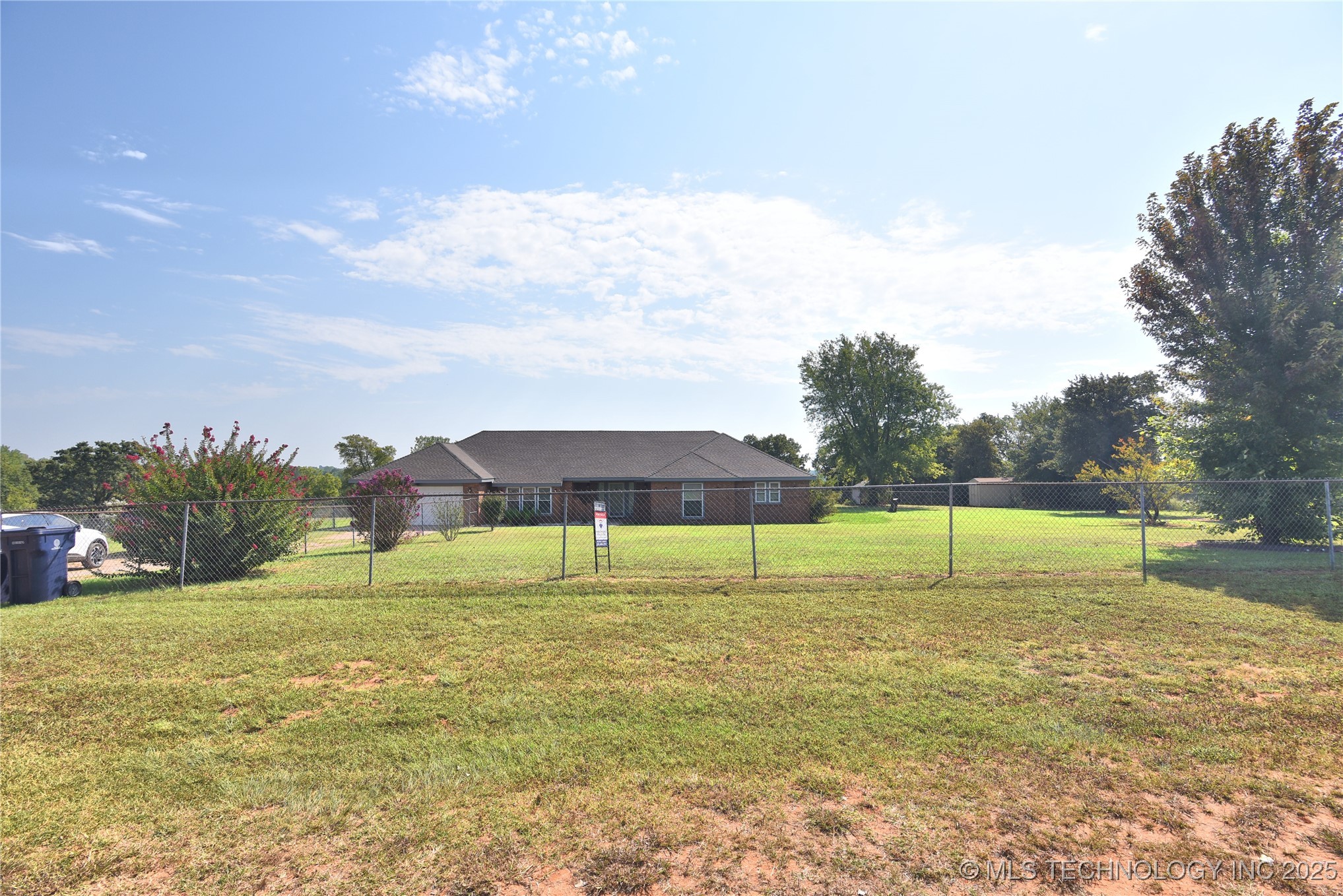 18725 Red Oak Drive Property Photo 34