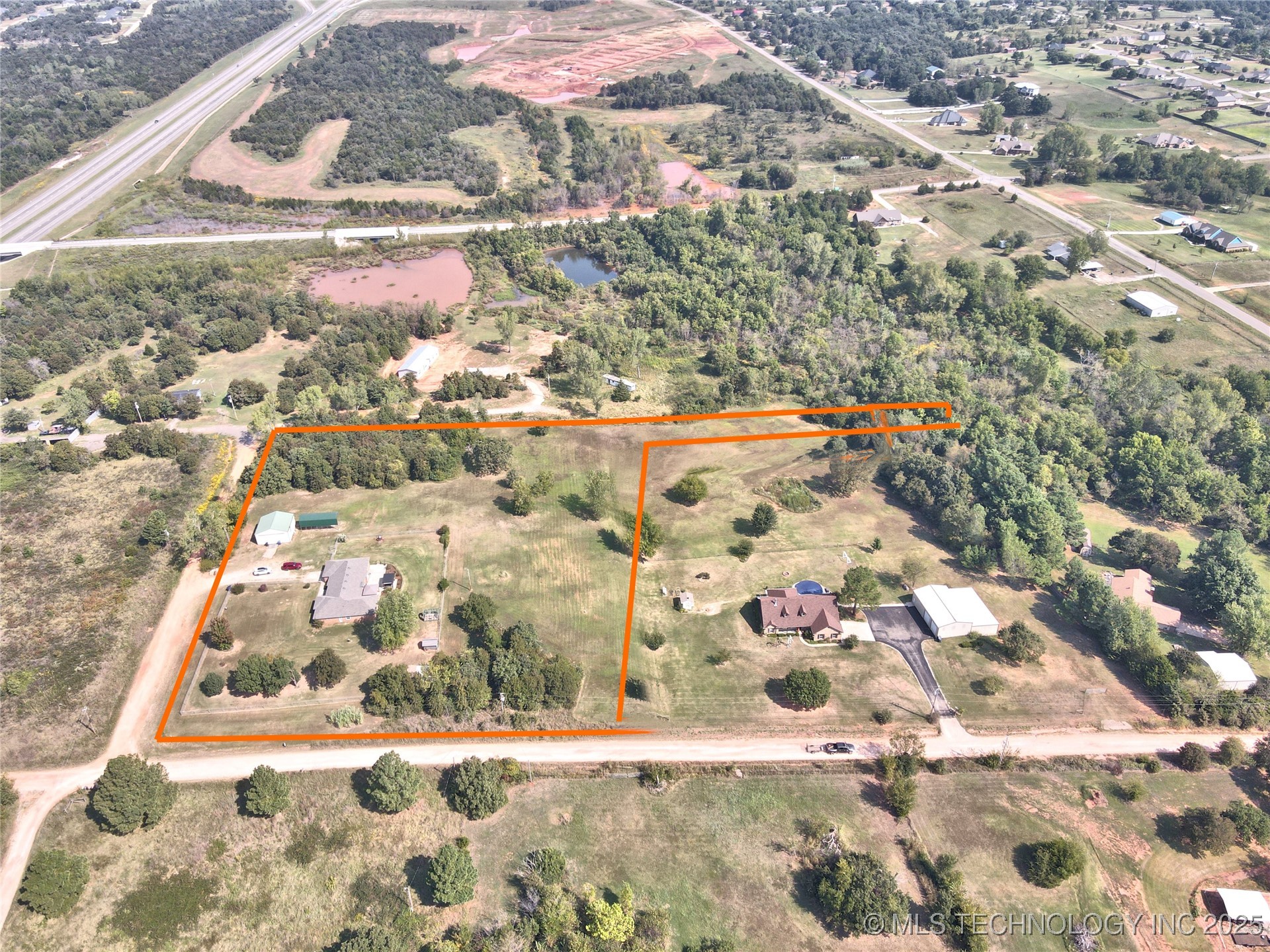 18725 Red Oak Drive Property Photo 50