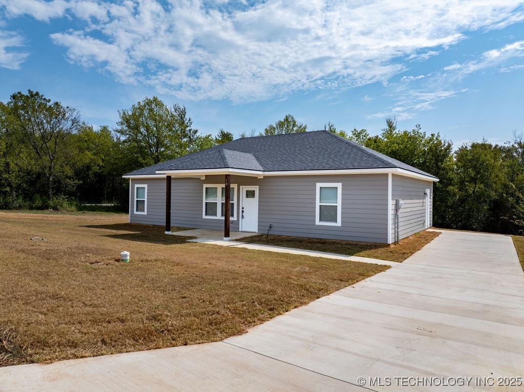 19 Skylark Lane Property Photo 1