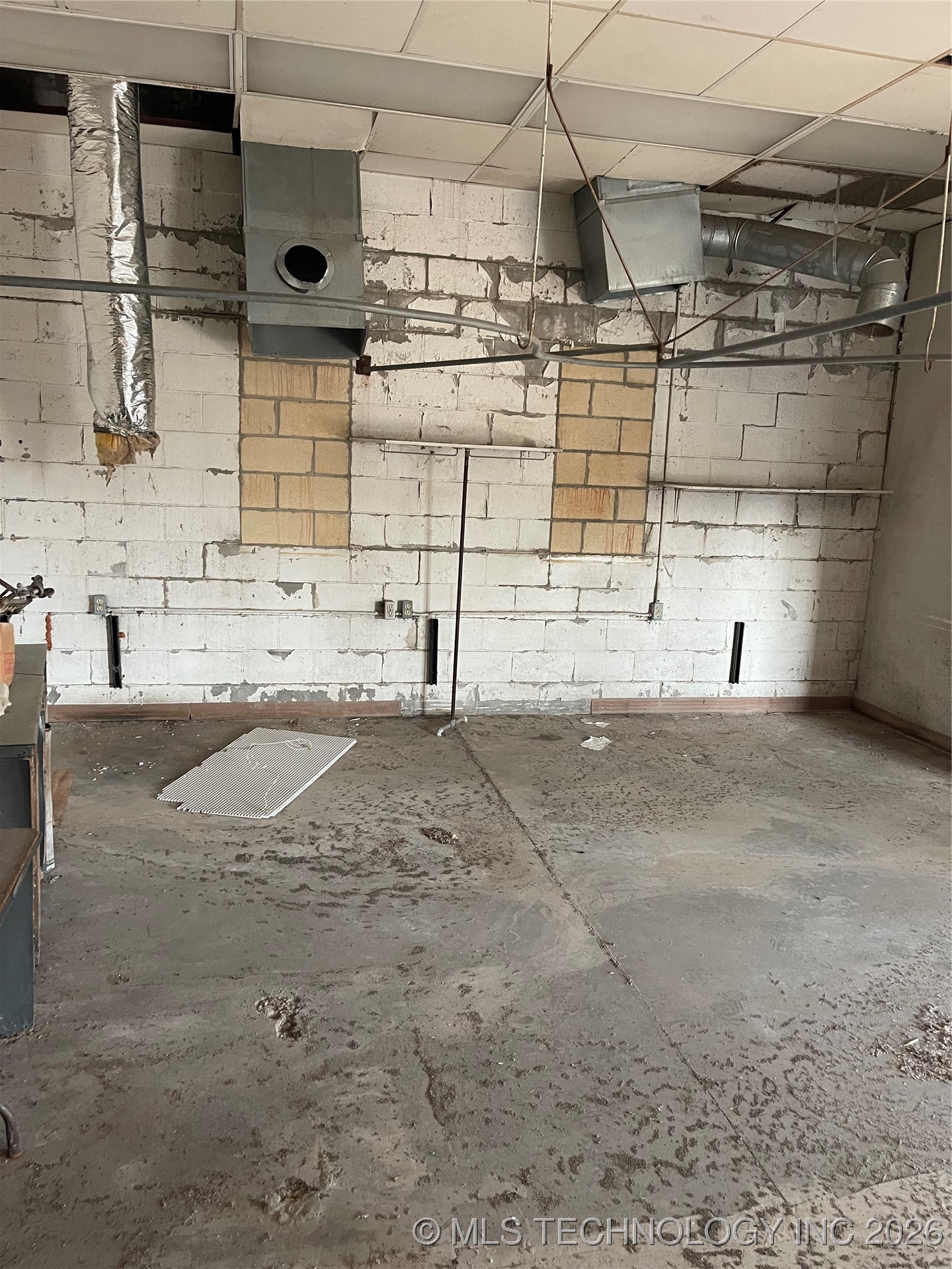 121 Judy Adams Property Photo 11