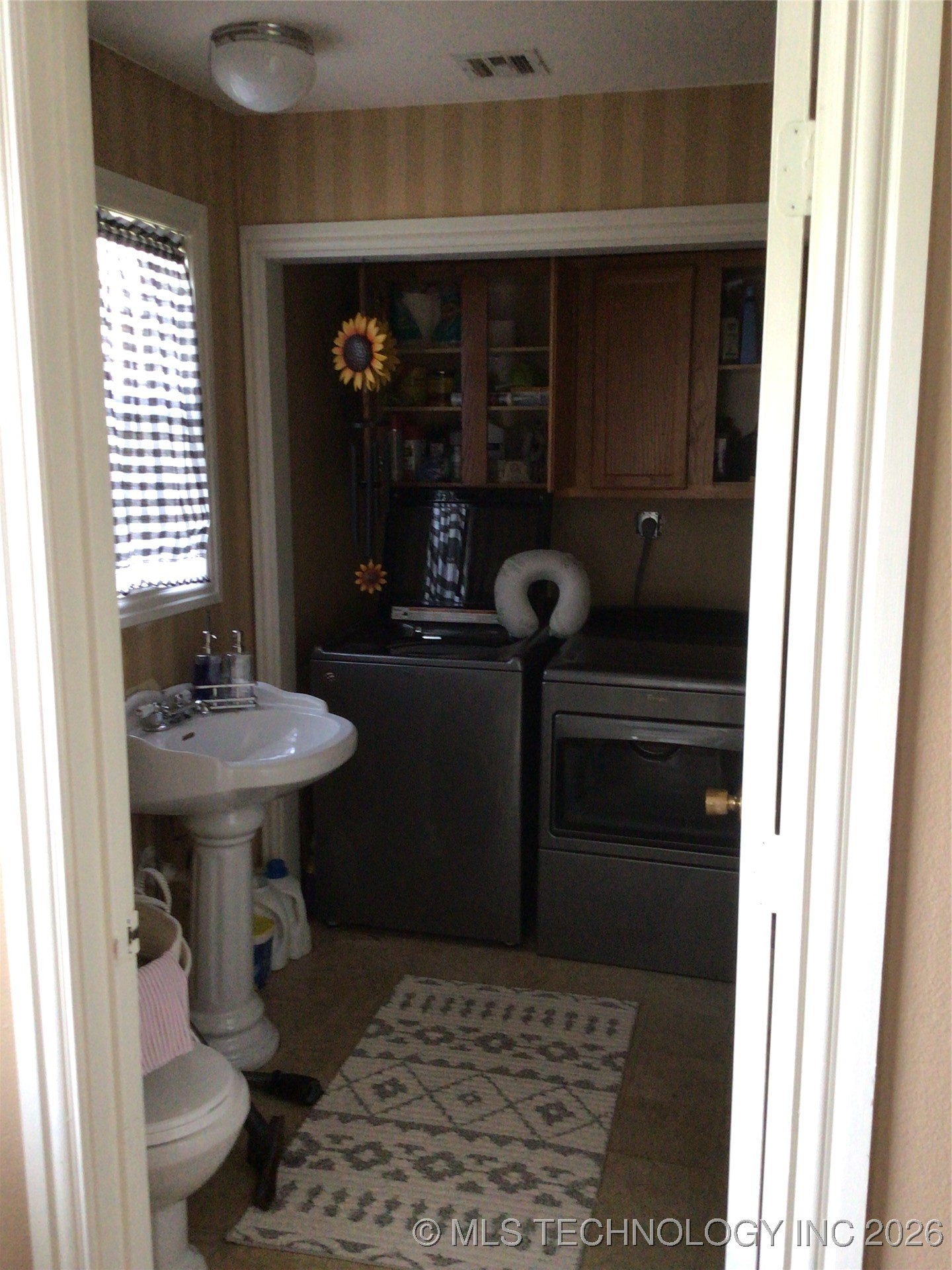 2706 N 434 Property Photo 5