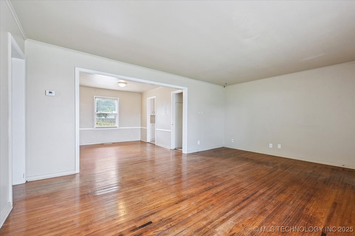 1414 E 52nd Street Property Photo 4