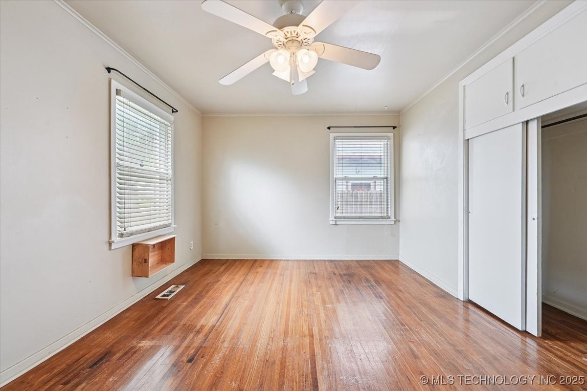 1414 E 52nd Street Property Photo 11