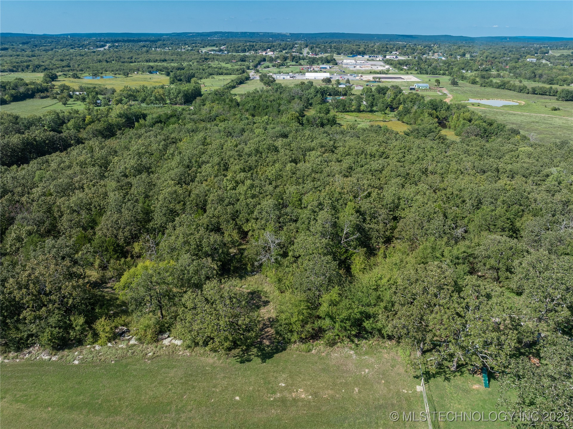 Alderson Road Property Photo 22