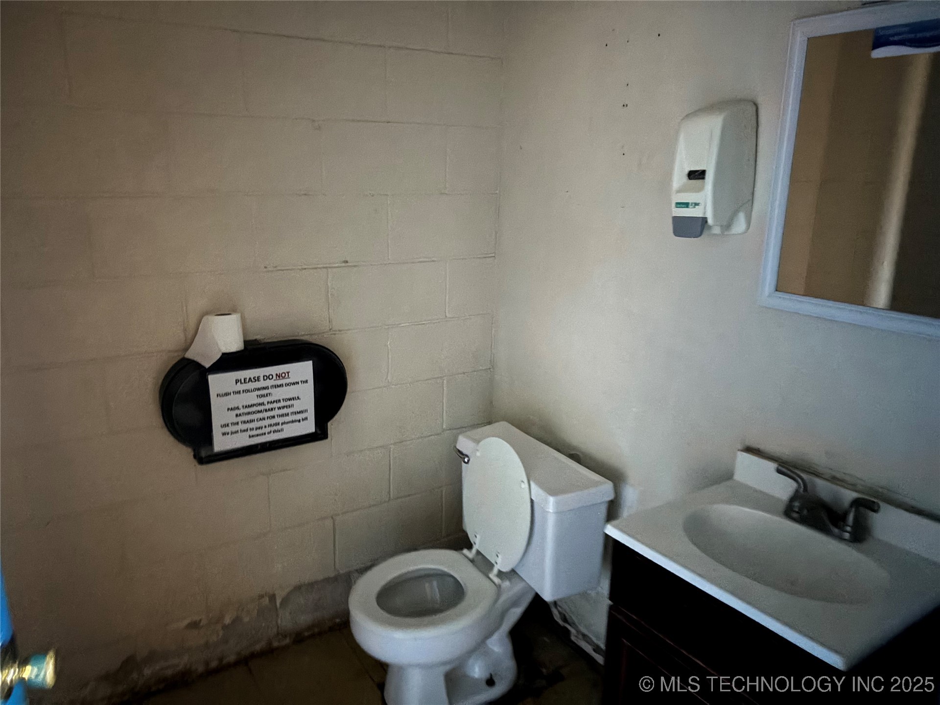 1000 Pennsylvania Property Photo 9