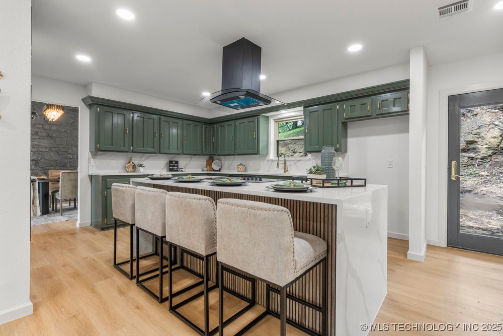 3333 E 77th Place Property Photo 10