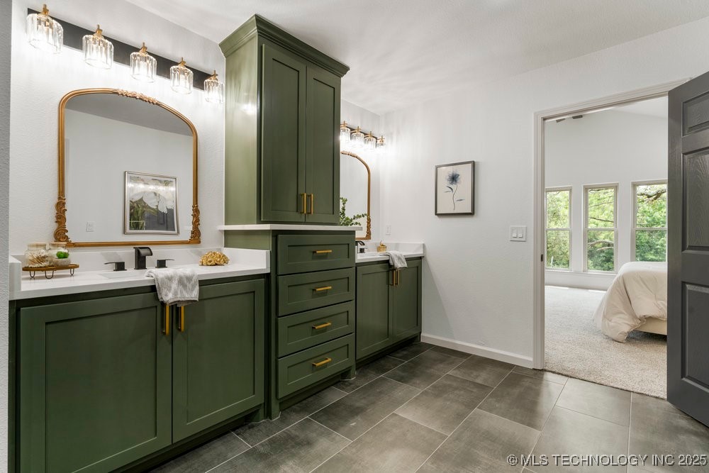 3333 E 77th Place Property Photo 26