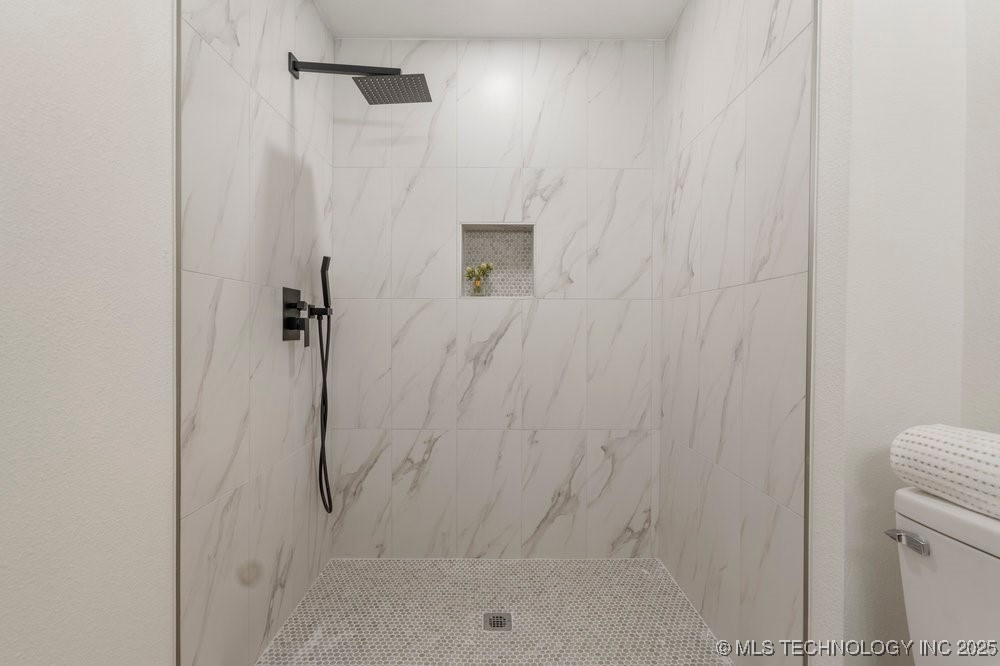 3333 E 77th Place Property Photo 31