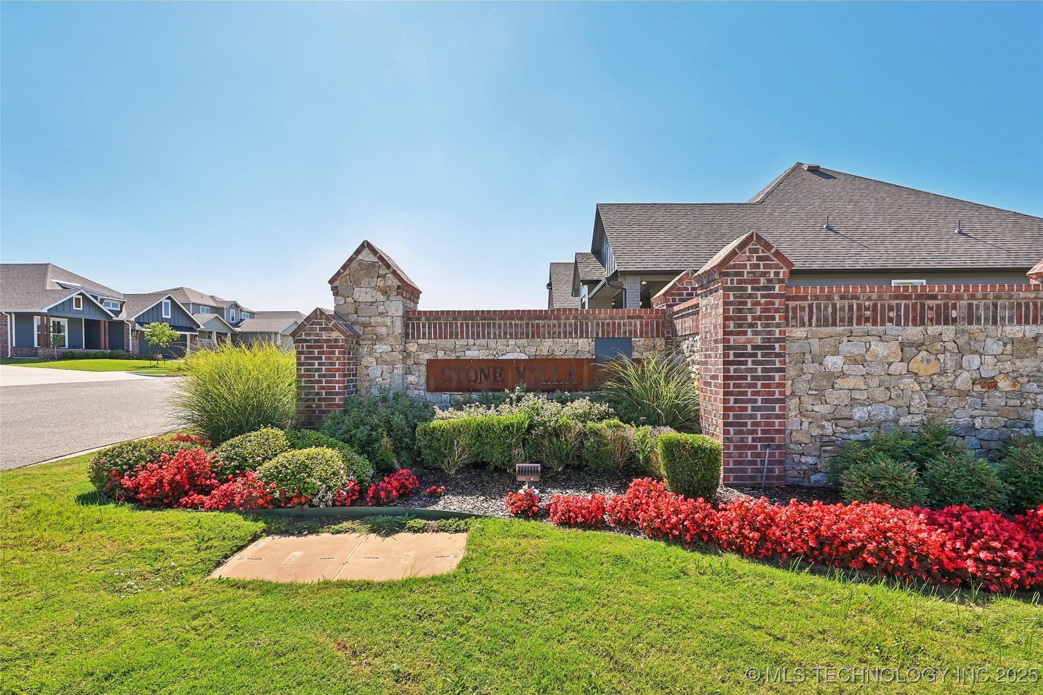 5109 S Nassau Avenue Property Photo 57