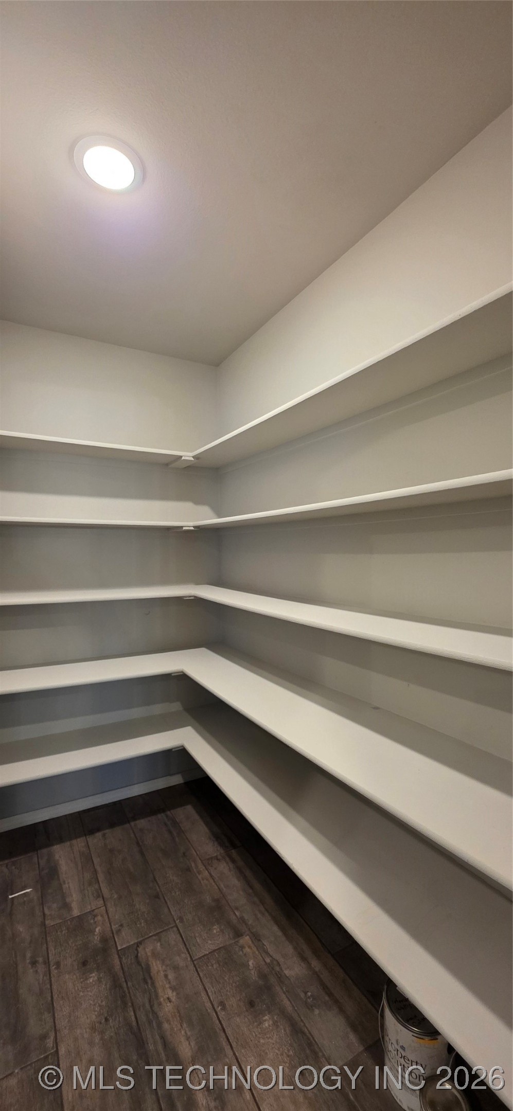 1502 E Utica Place Property Photo 15