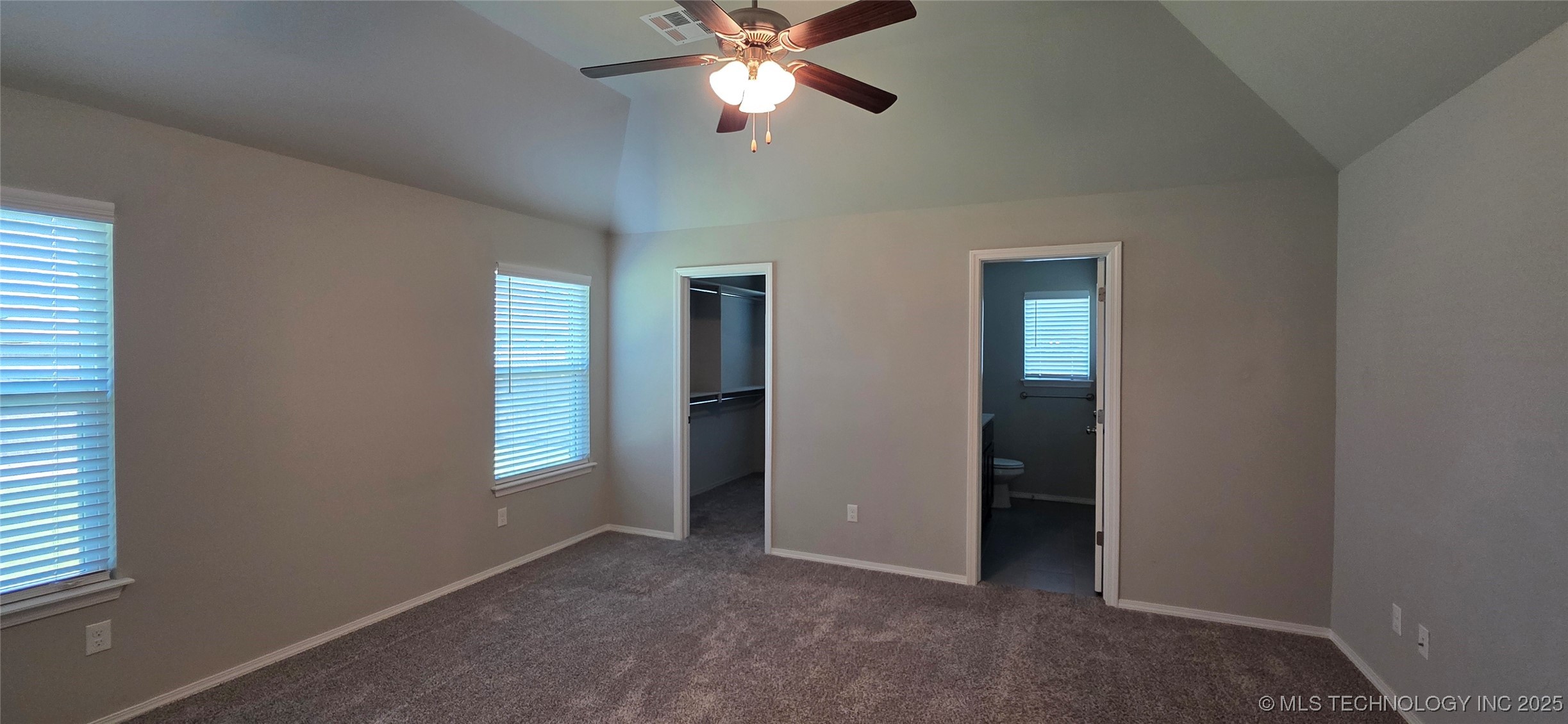 1502 E Utica Place Property Photo 21