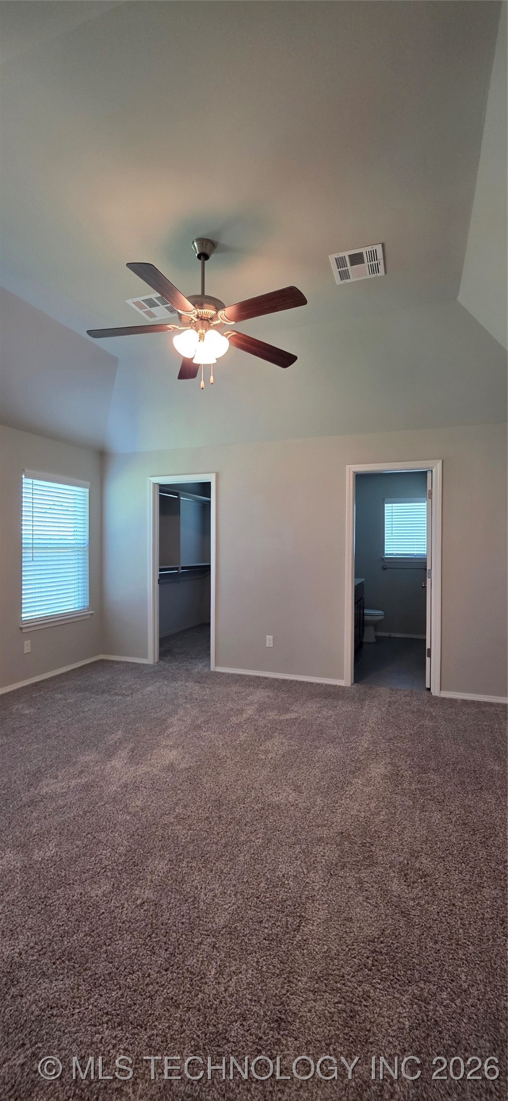 1502 E Utica Place Property Photo 22