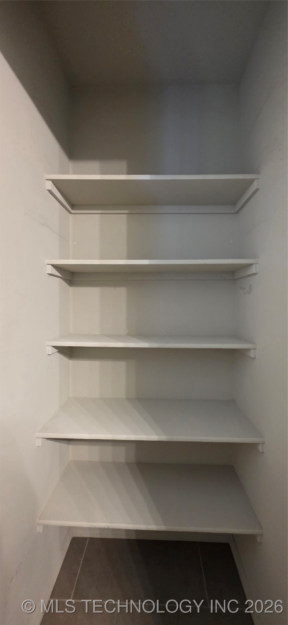 1502 E Utica Place Property Photo 29