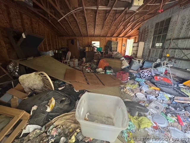 11631 S 587 Road Property Photo 9