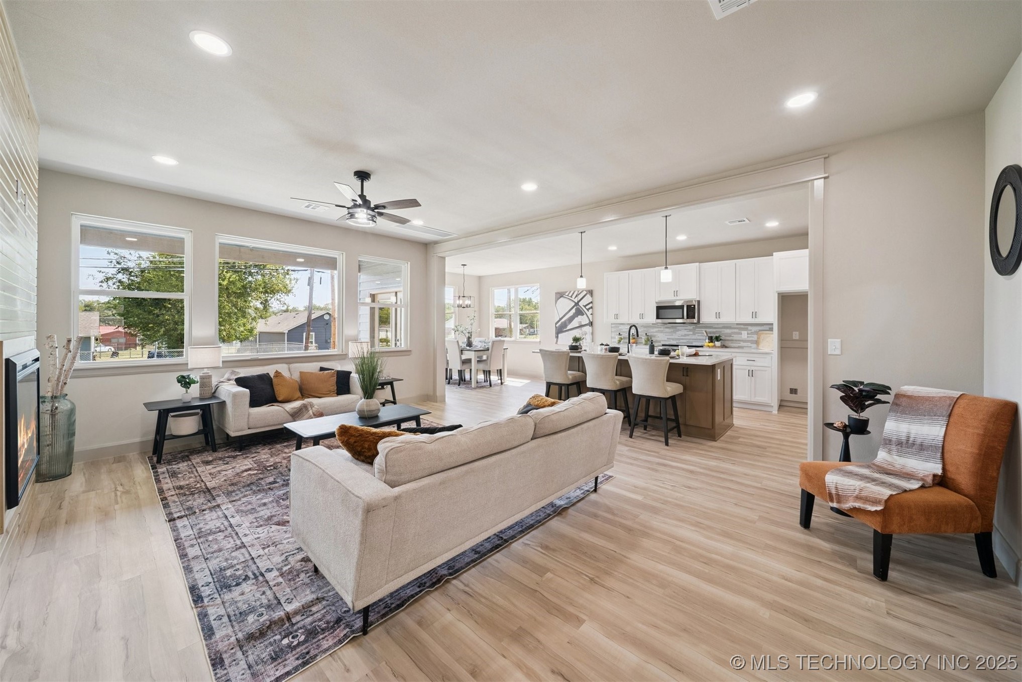 1837 N Troost Avenue Property Photo 6