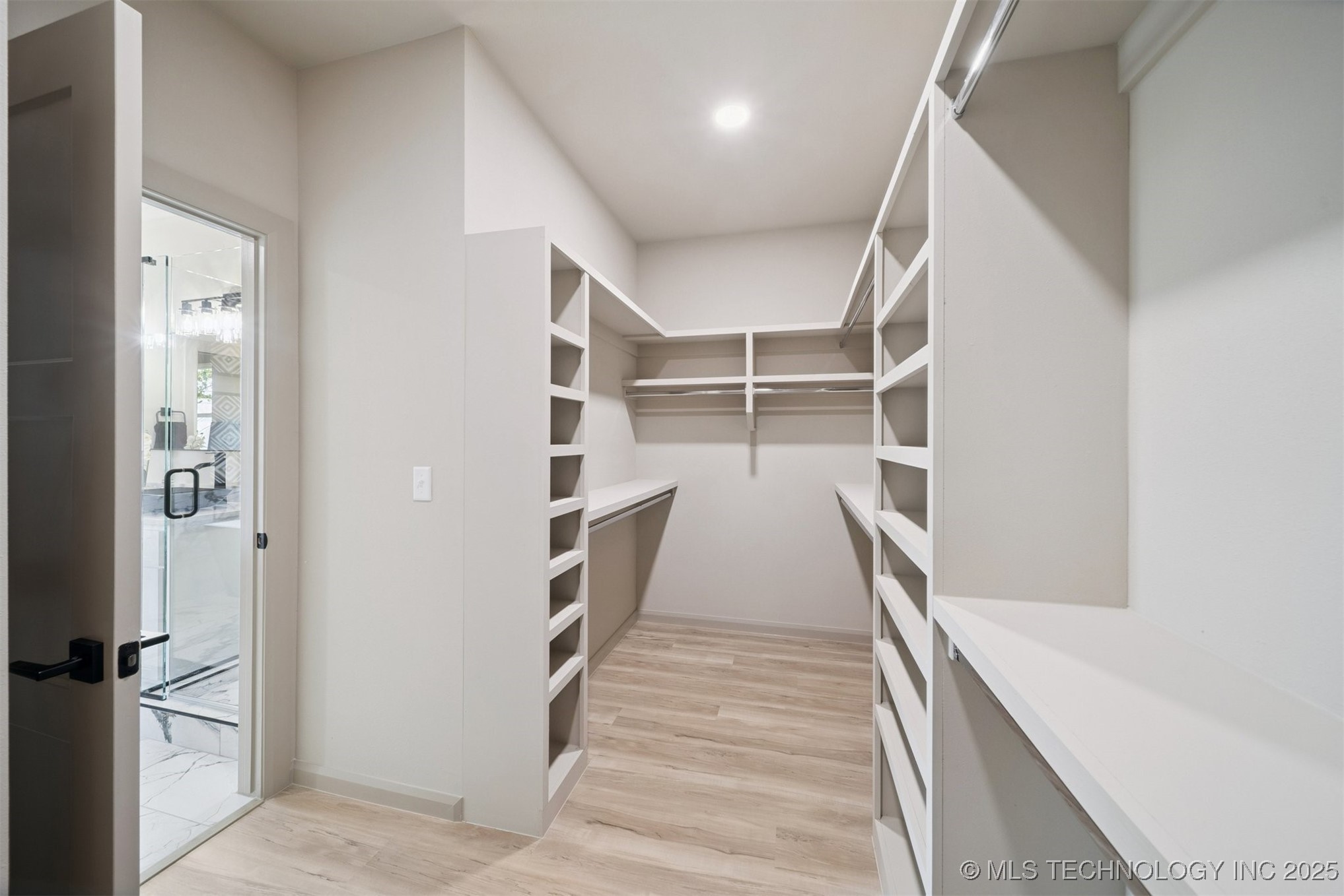 1837 N Troost Avenue Property Photo 16