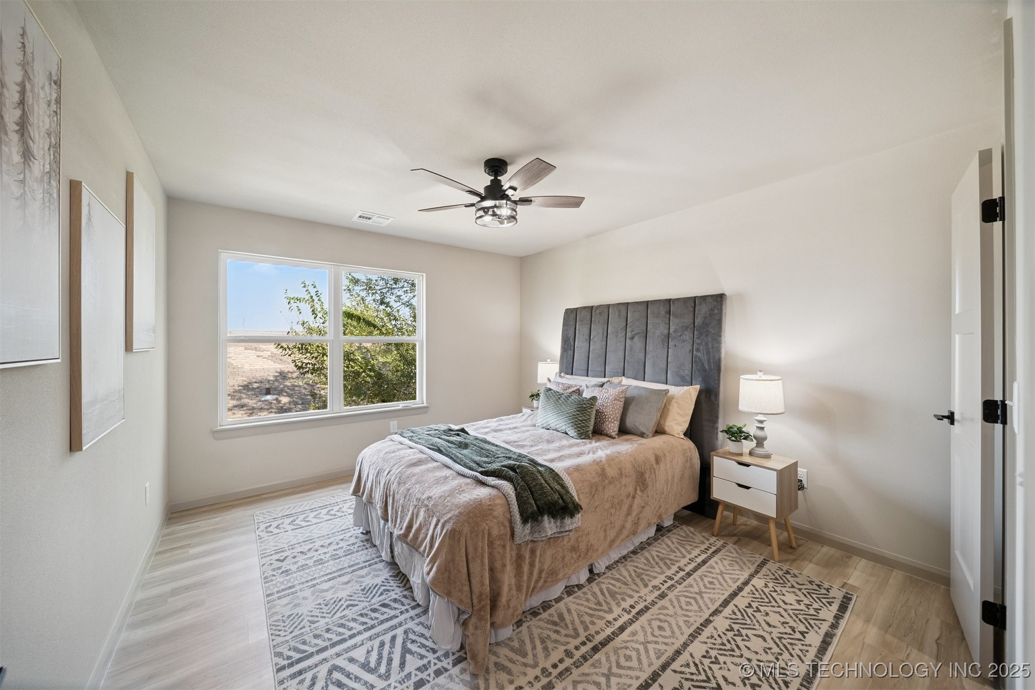 1837 N Troost Avenue Property Photo 32