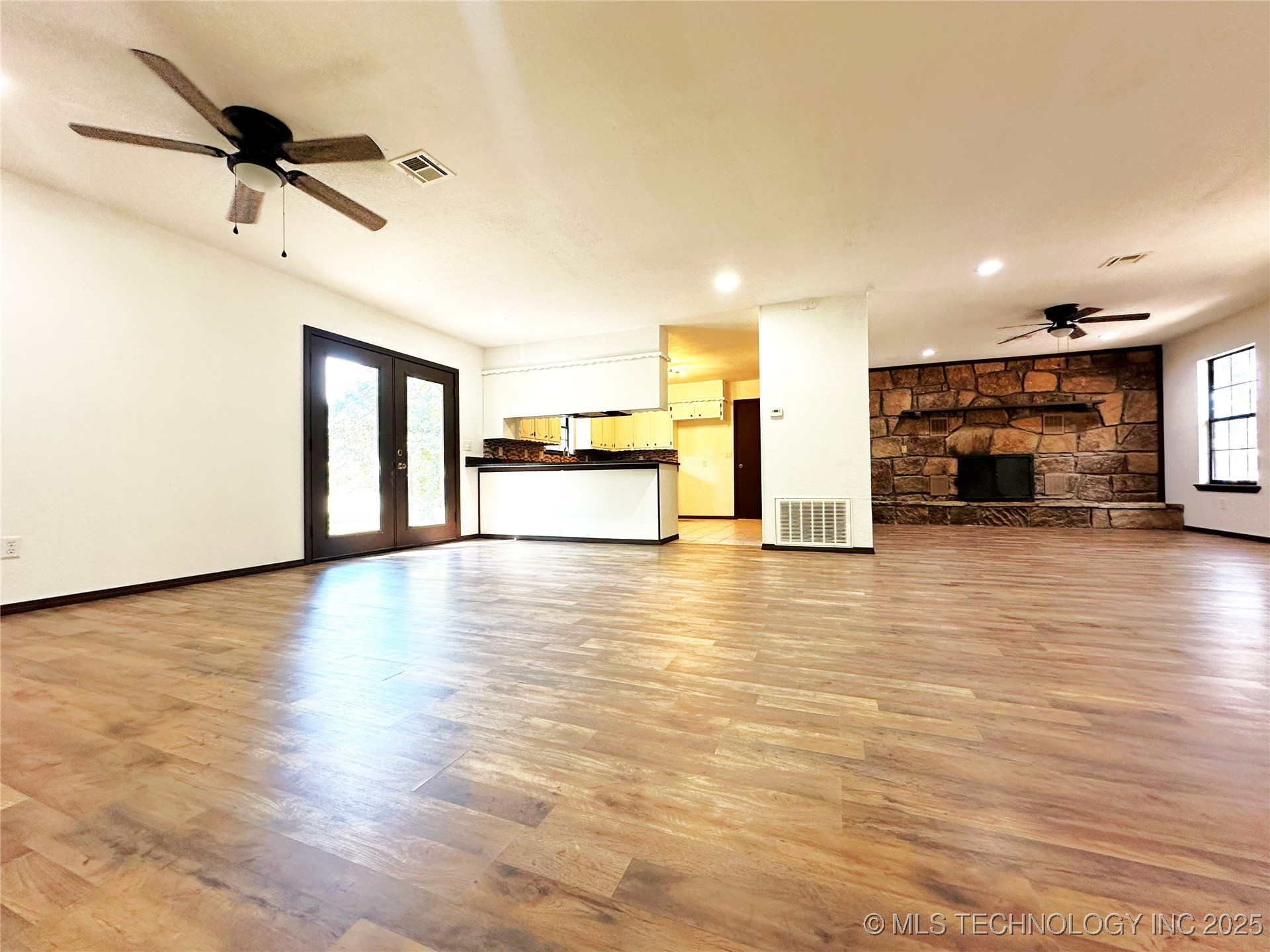 417308 Bridgeport Road Property Photo 23