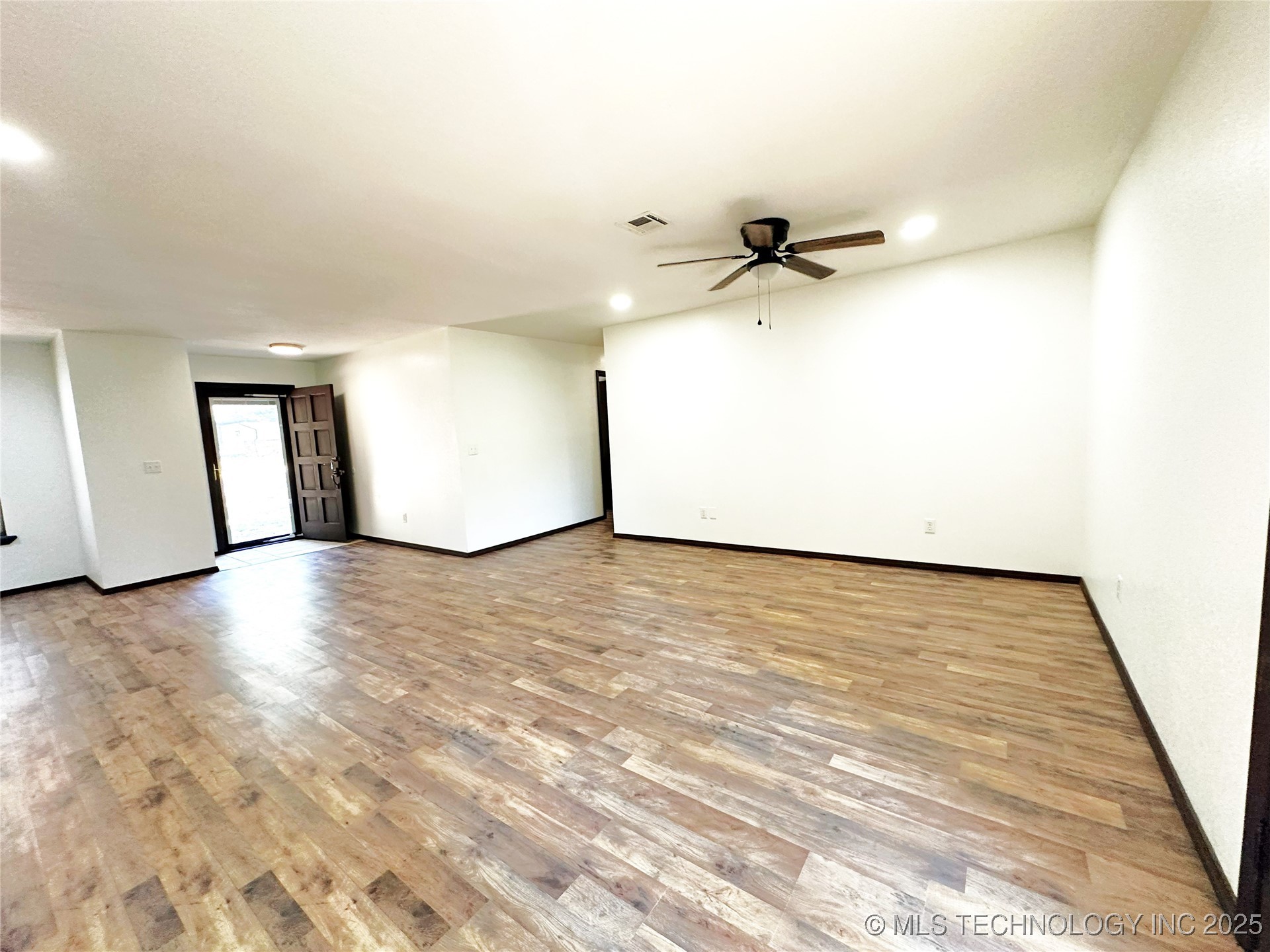 417308 Bridgeport Road Property Photo 25