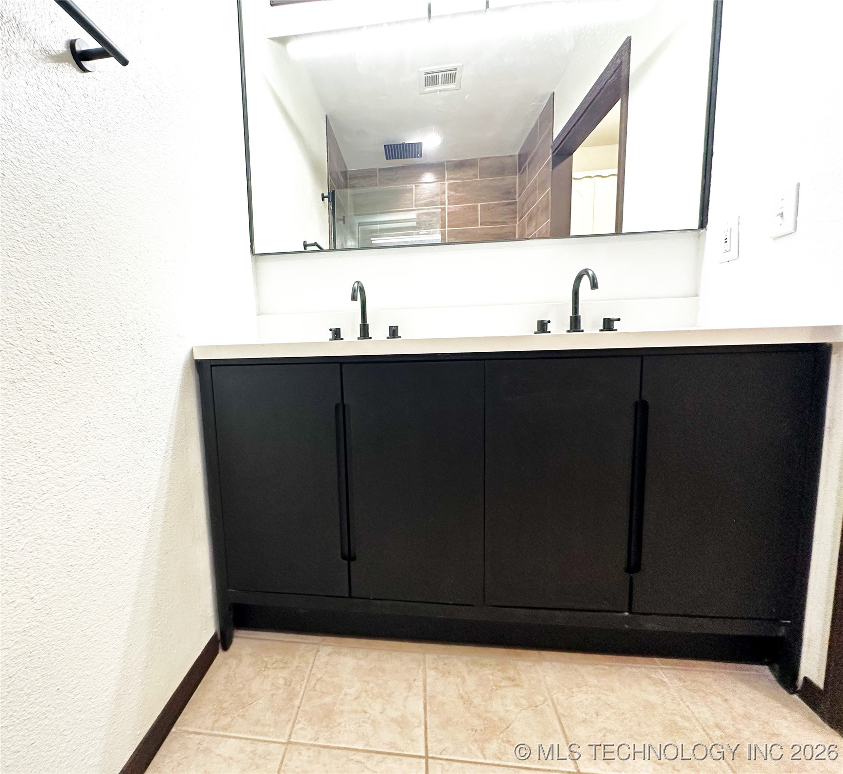 417308 Bridgeport Road Property Photo 42