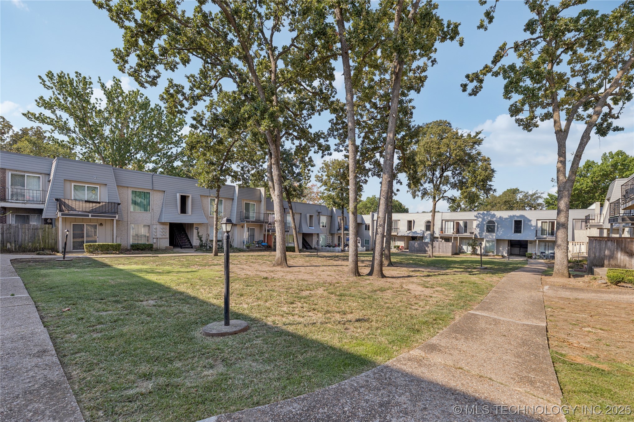 4894 E 68th Street 248 Property Photo 3