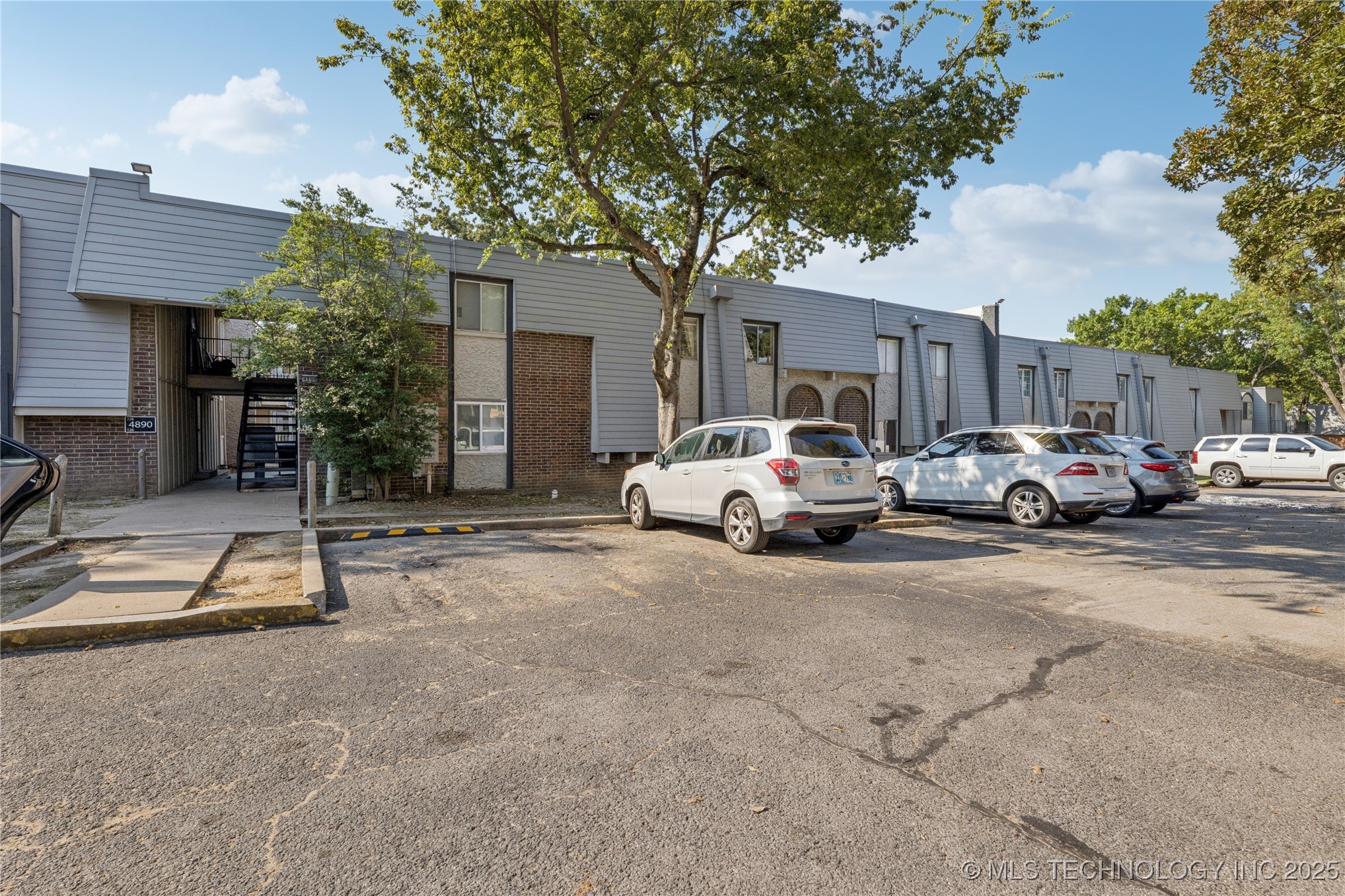 4894 E 68th Street 248 Property Photo 15