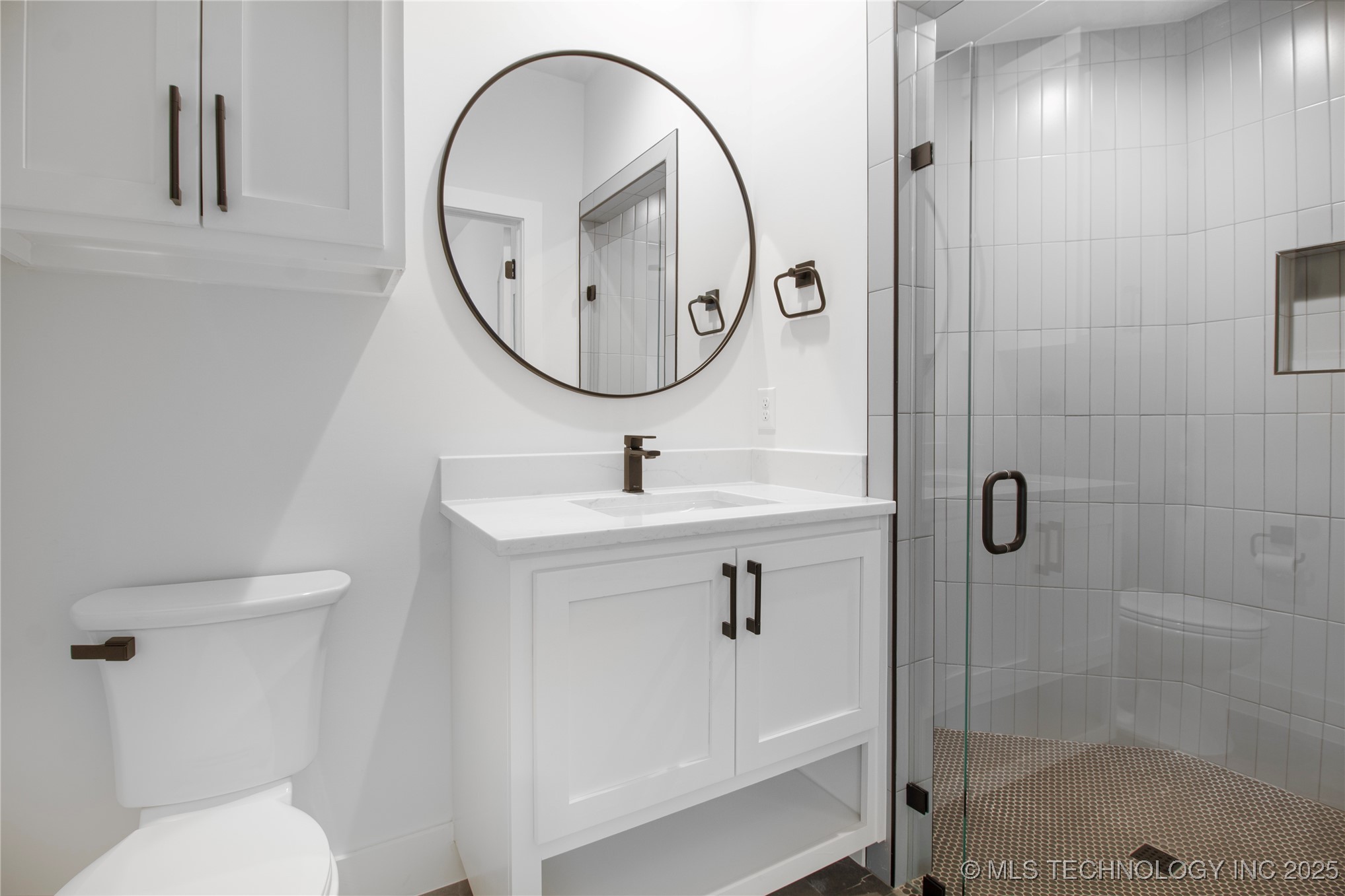 1105 W 86th Street Property Photo 26