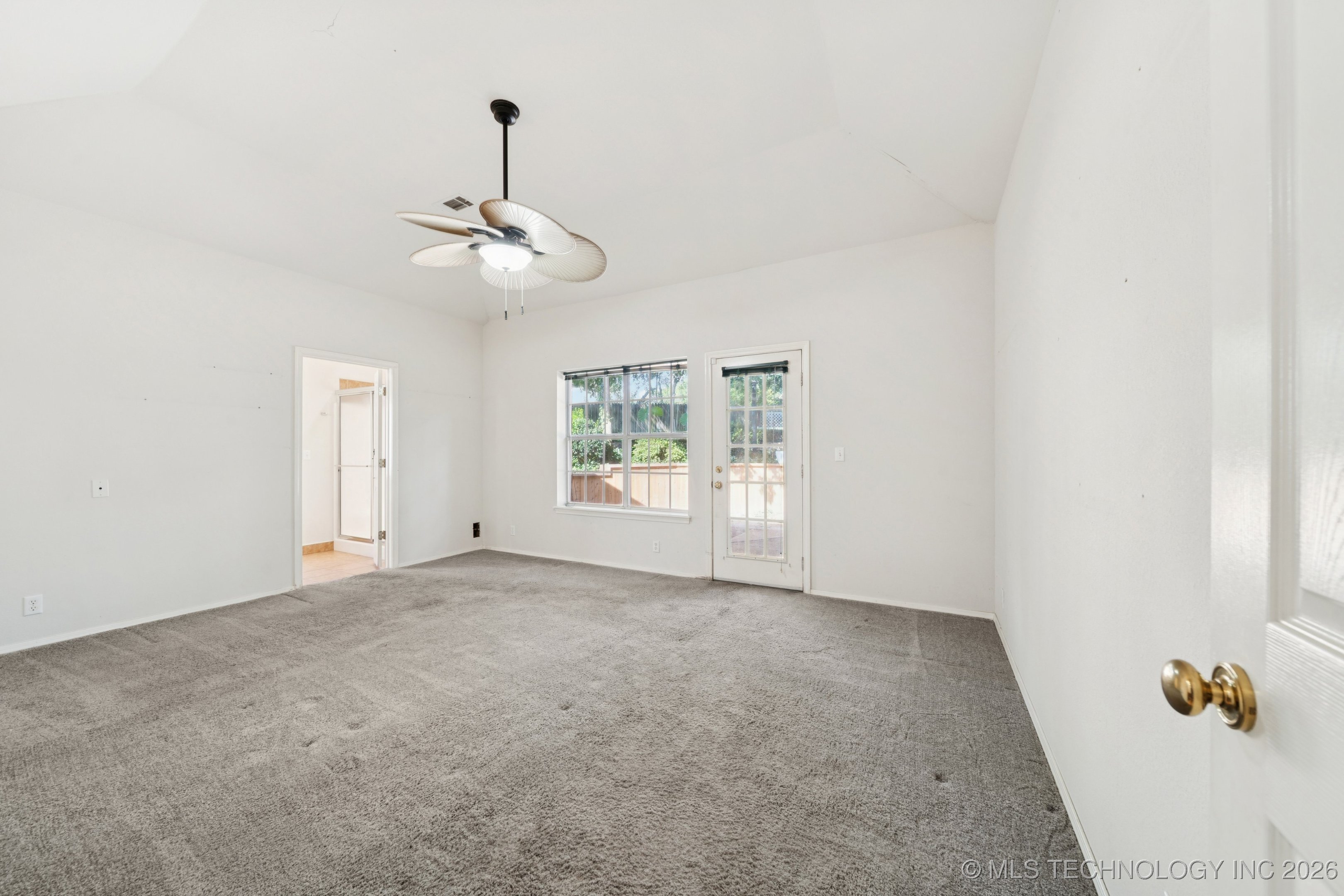 914 Ivy Lane Property Photo 20