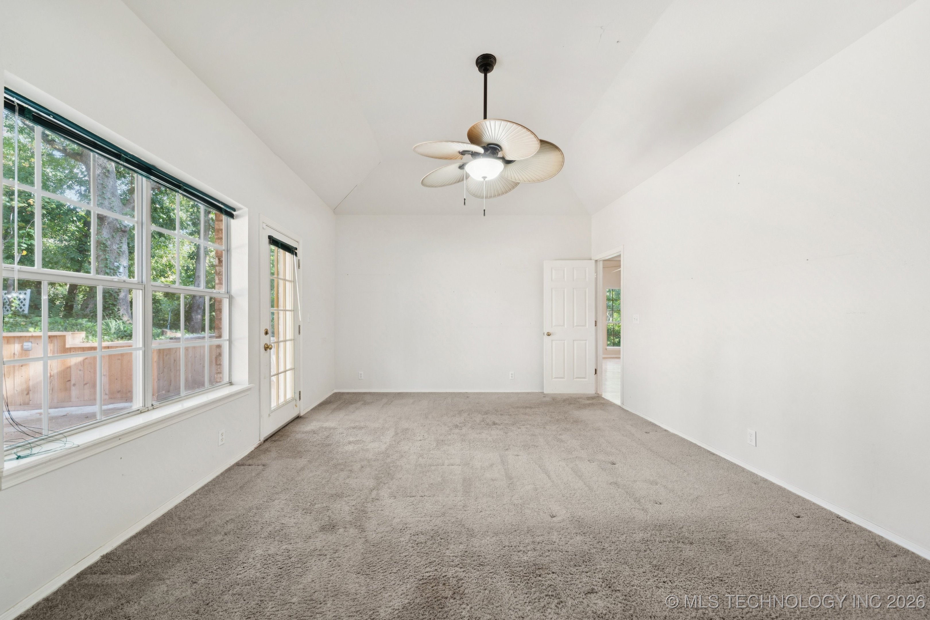 914 Ivy Lane Property Photo 21