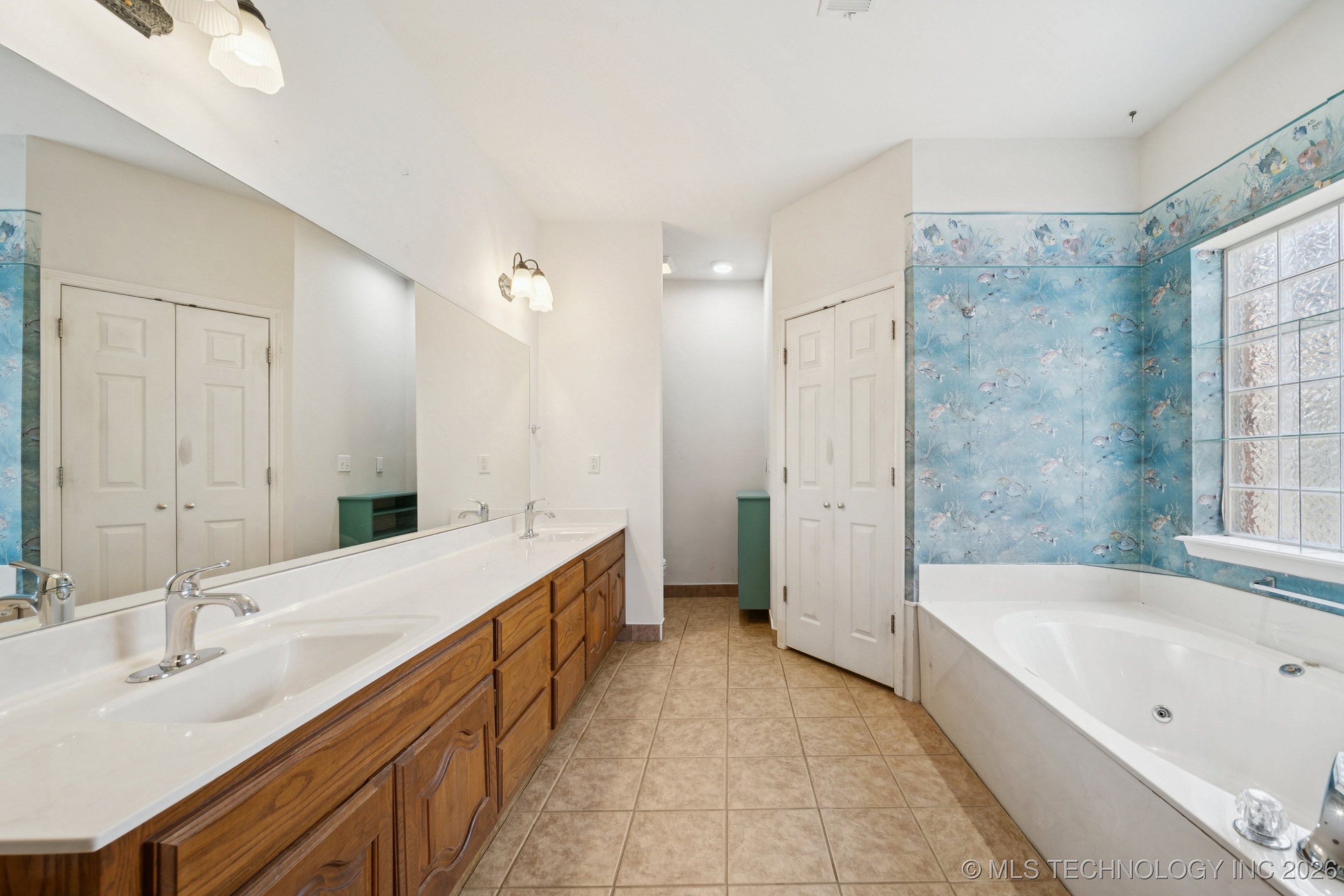 914 Ivy Lane Property Photo 23