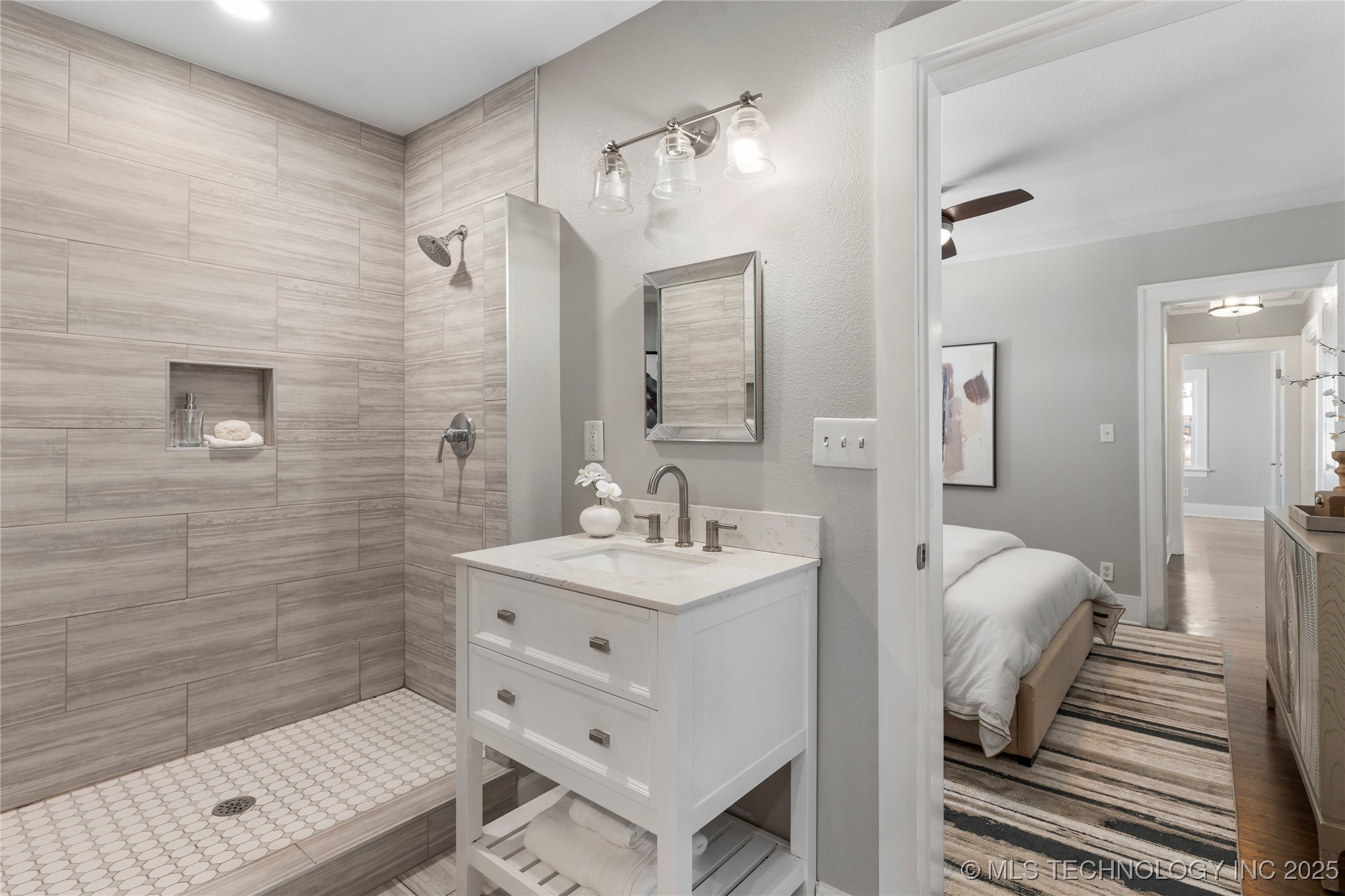 1815 W Cameron Street Property Photo 21