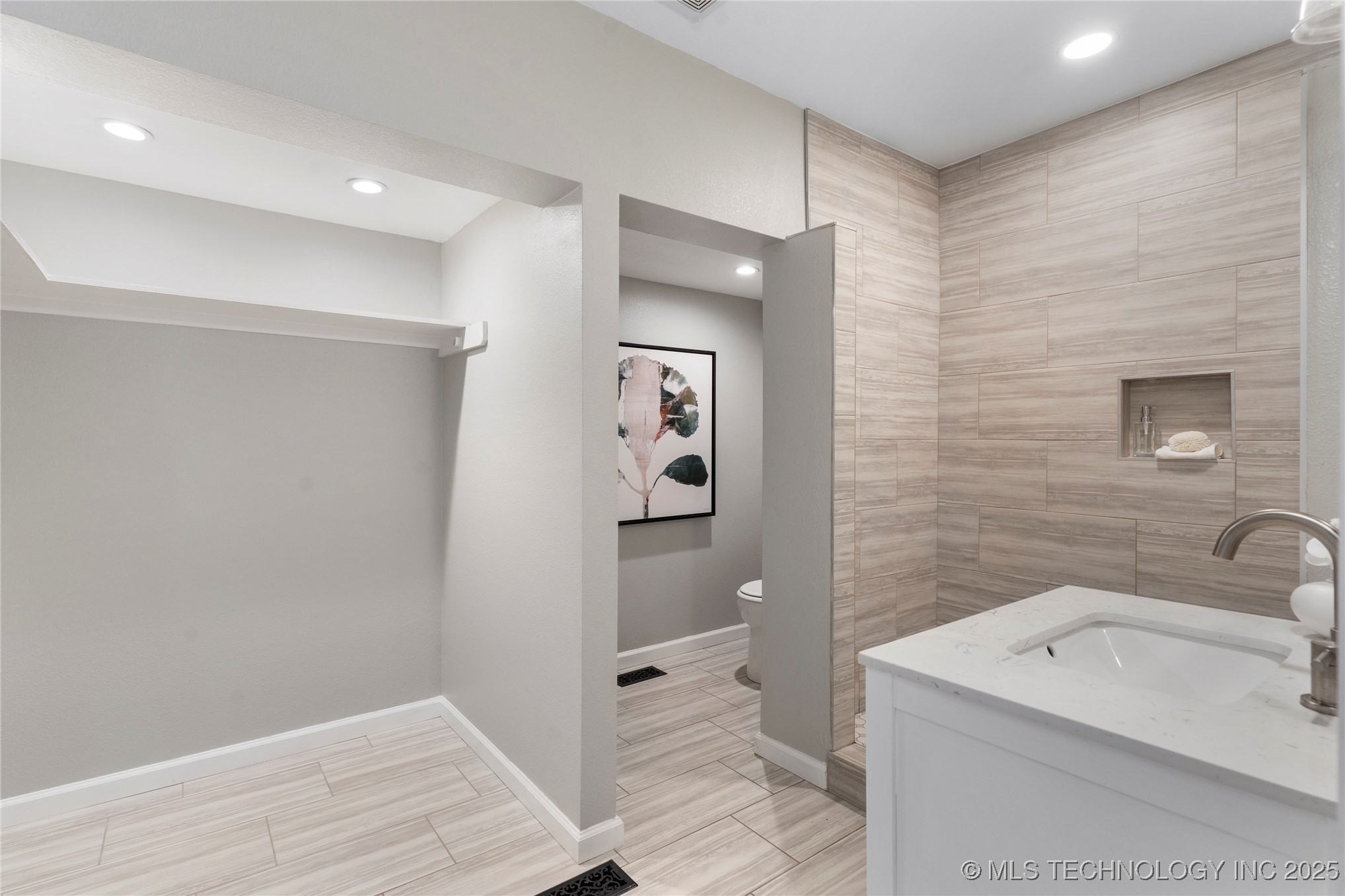 1815 W Cameron Street Property Photo 23