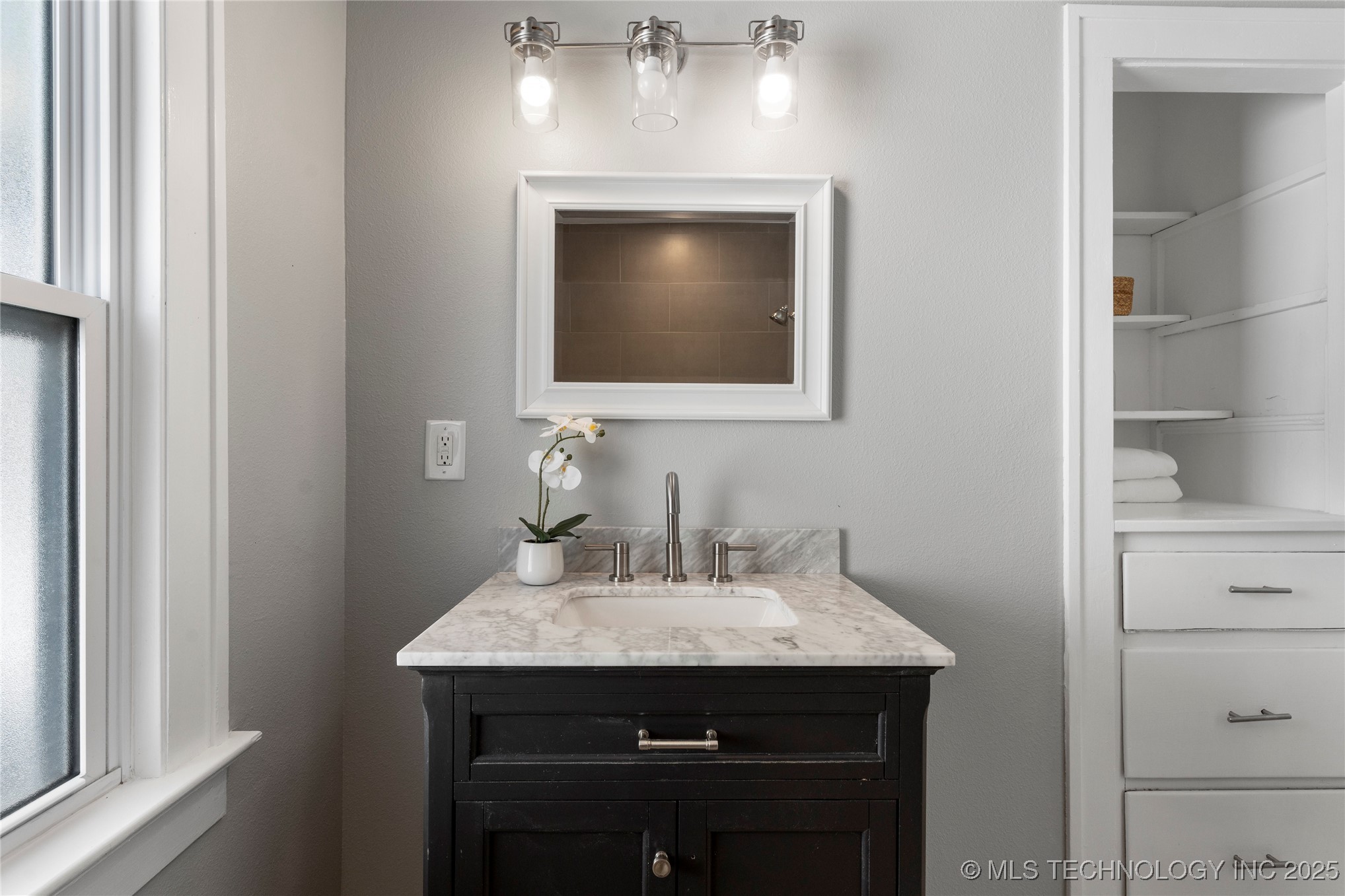 1815 W Cameron Street Property Photo 33