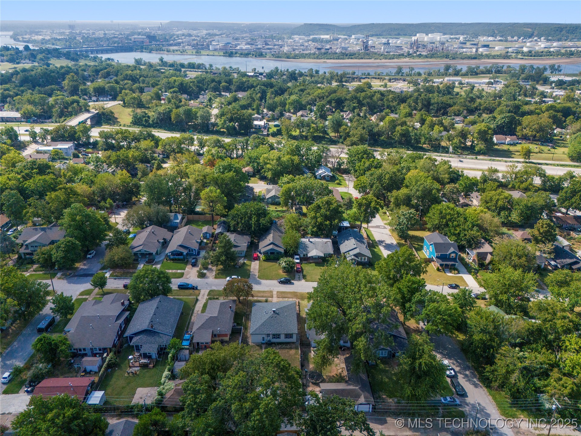 1815 W Cameron Street Property Photo 49
