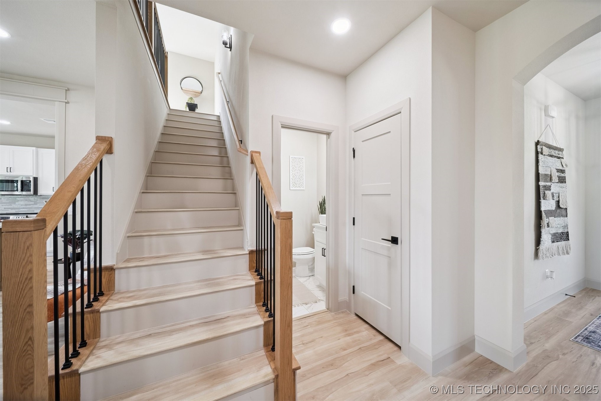 1833 N Troost Avenue Property Photo 9