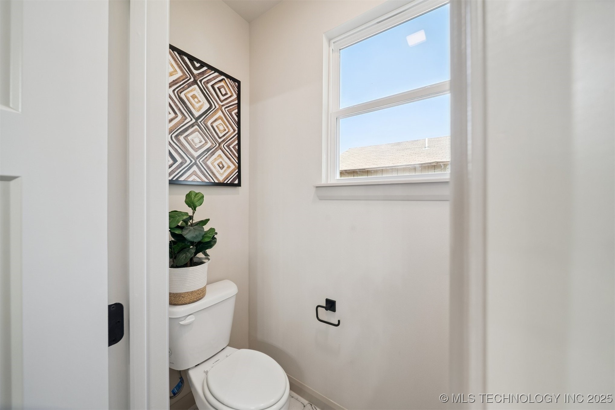 1833 N Troost Avenue Property Photo 26