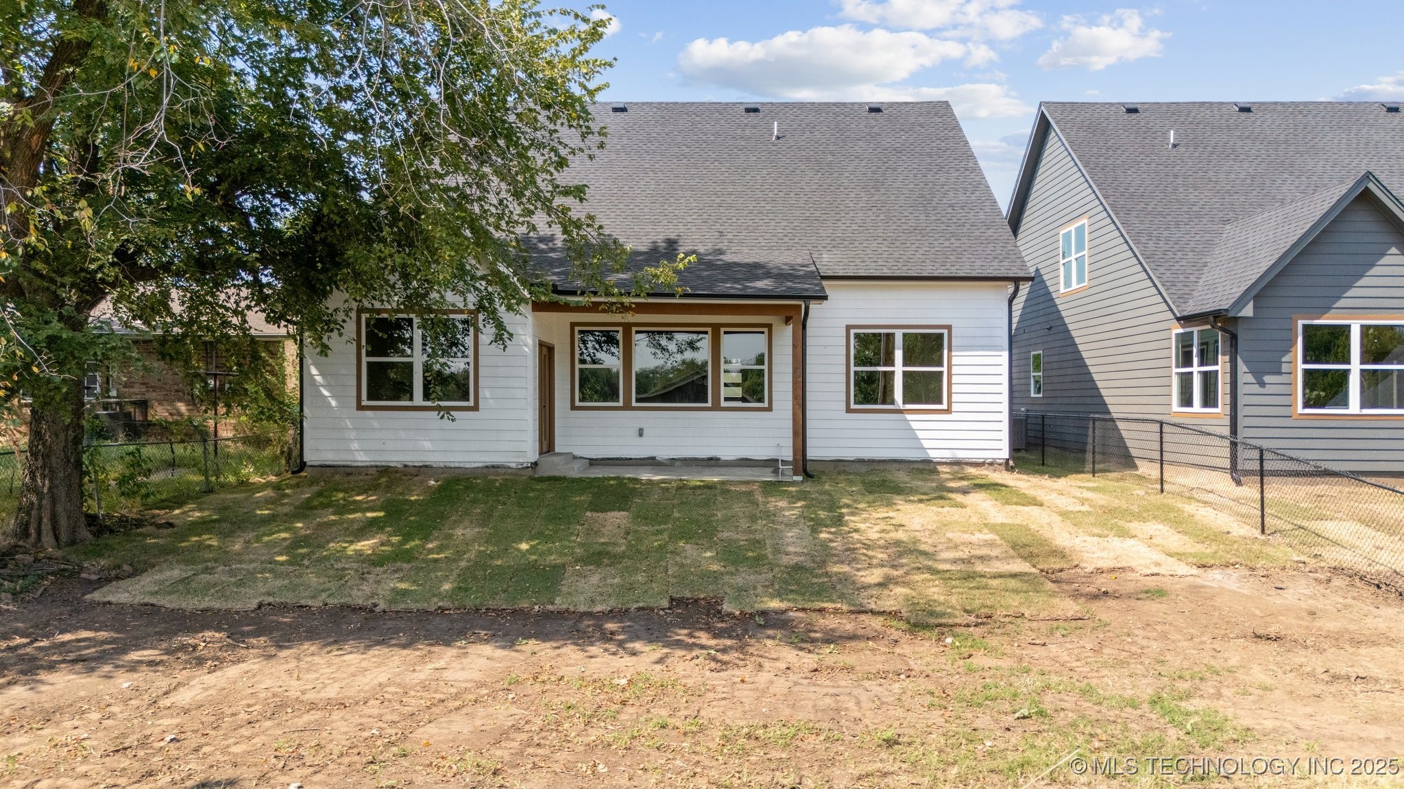 1833 N Troost Avenue Property Photo 43