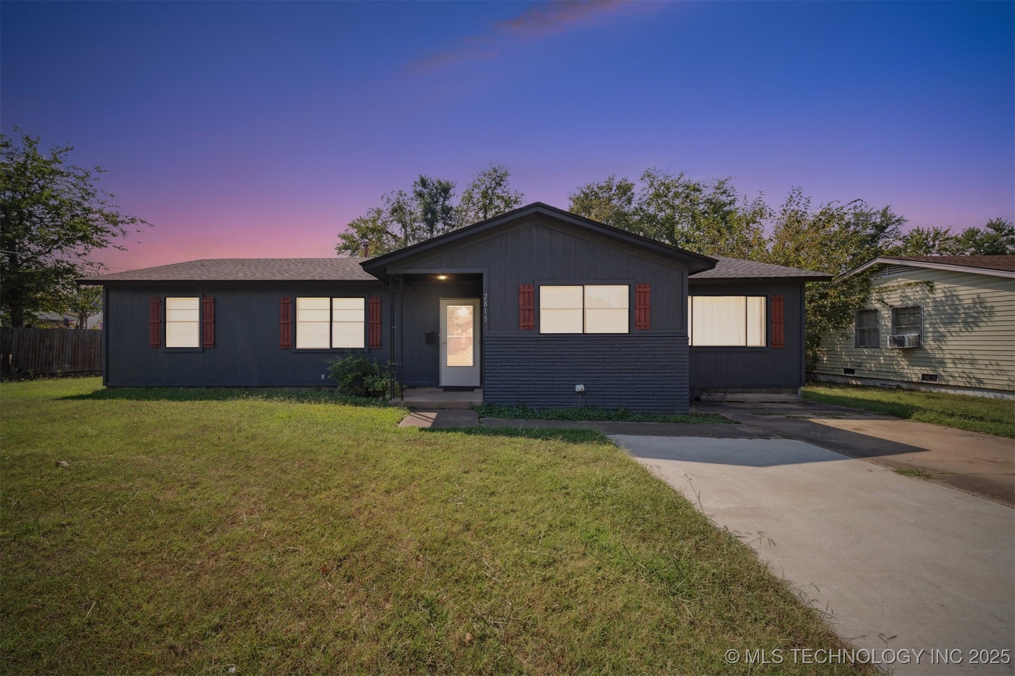 2815 Monta Place Property Photo 1