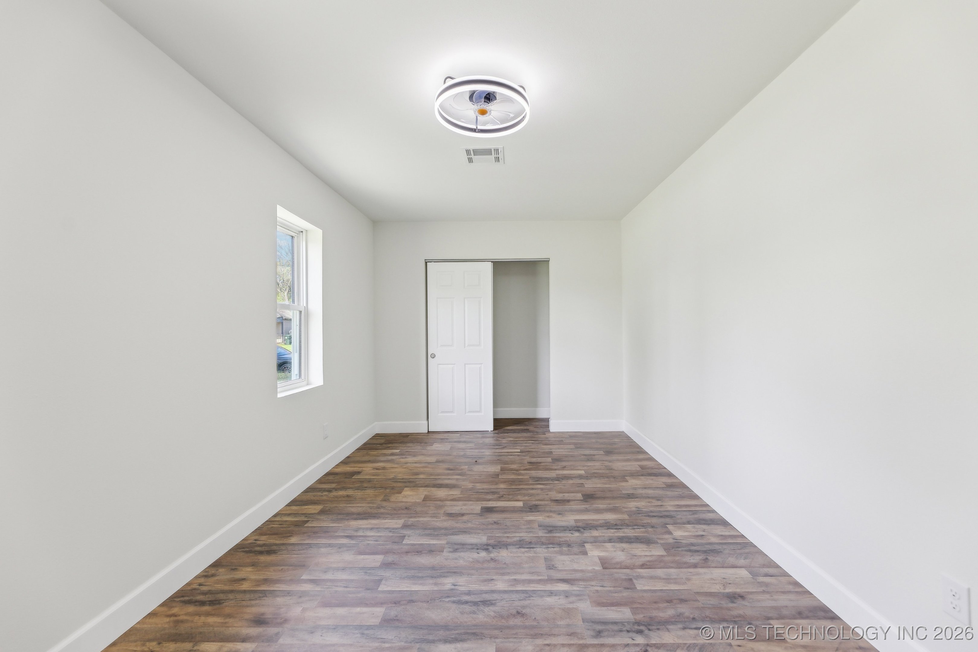 1006 N K Street Property Photo 14