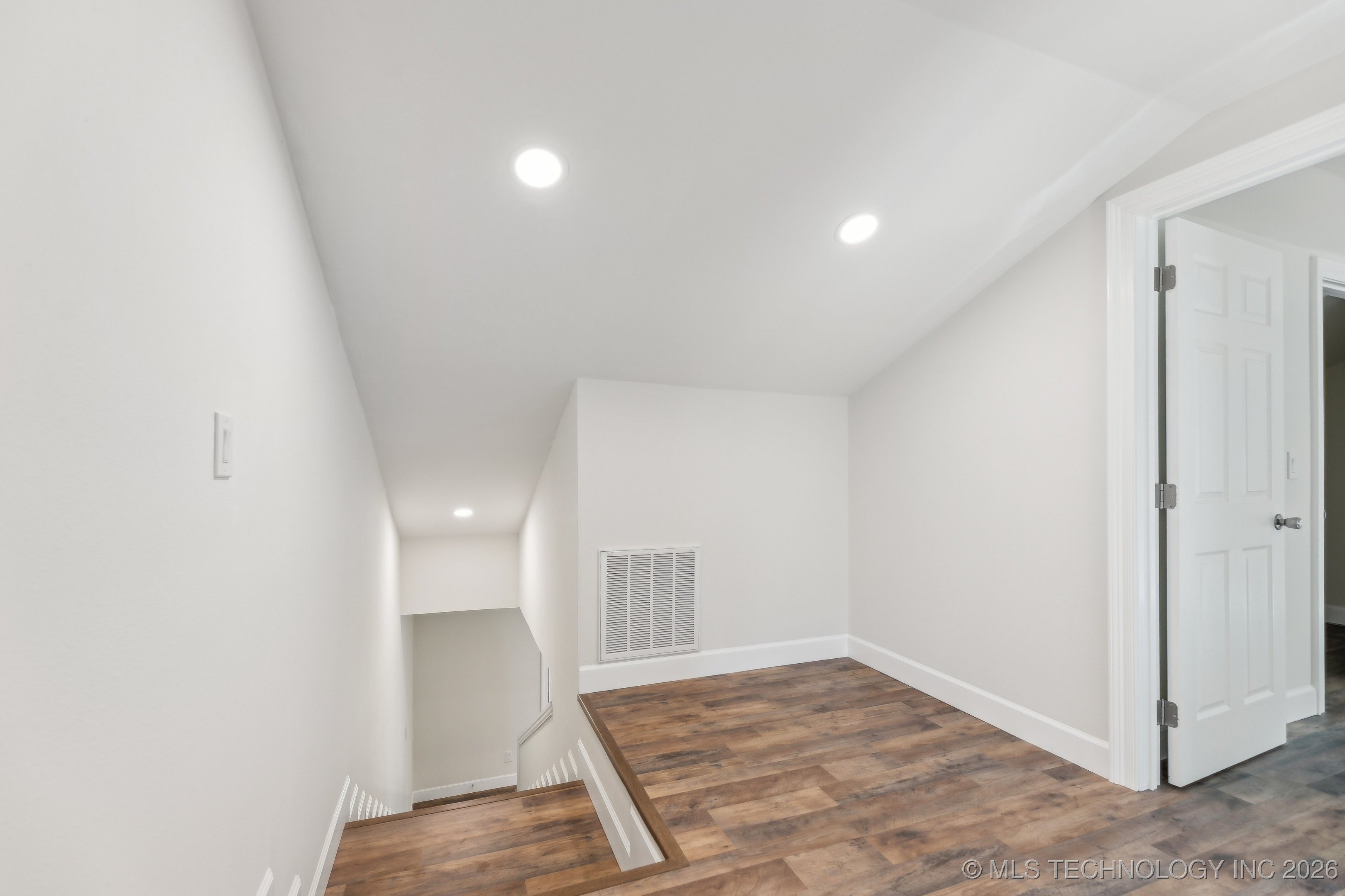 1006 N K Street Property Photo 15