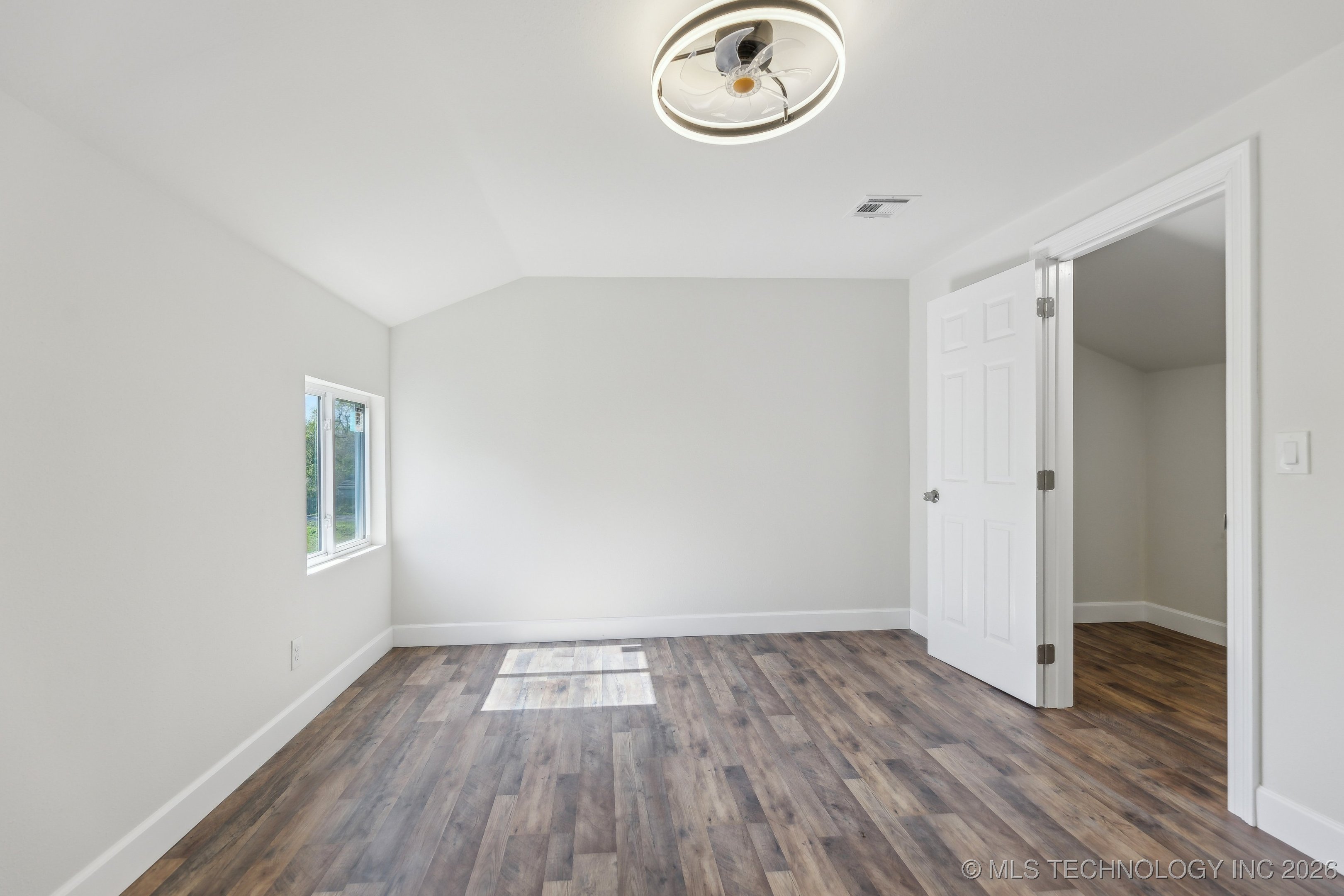 1006 N K Street Property Photo 16