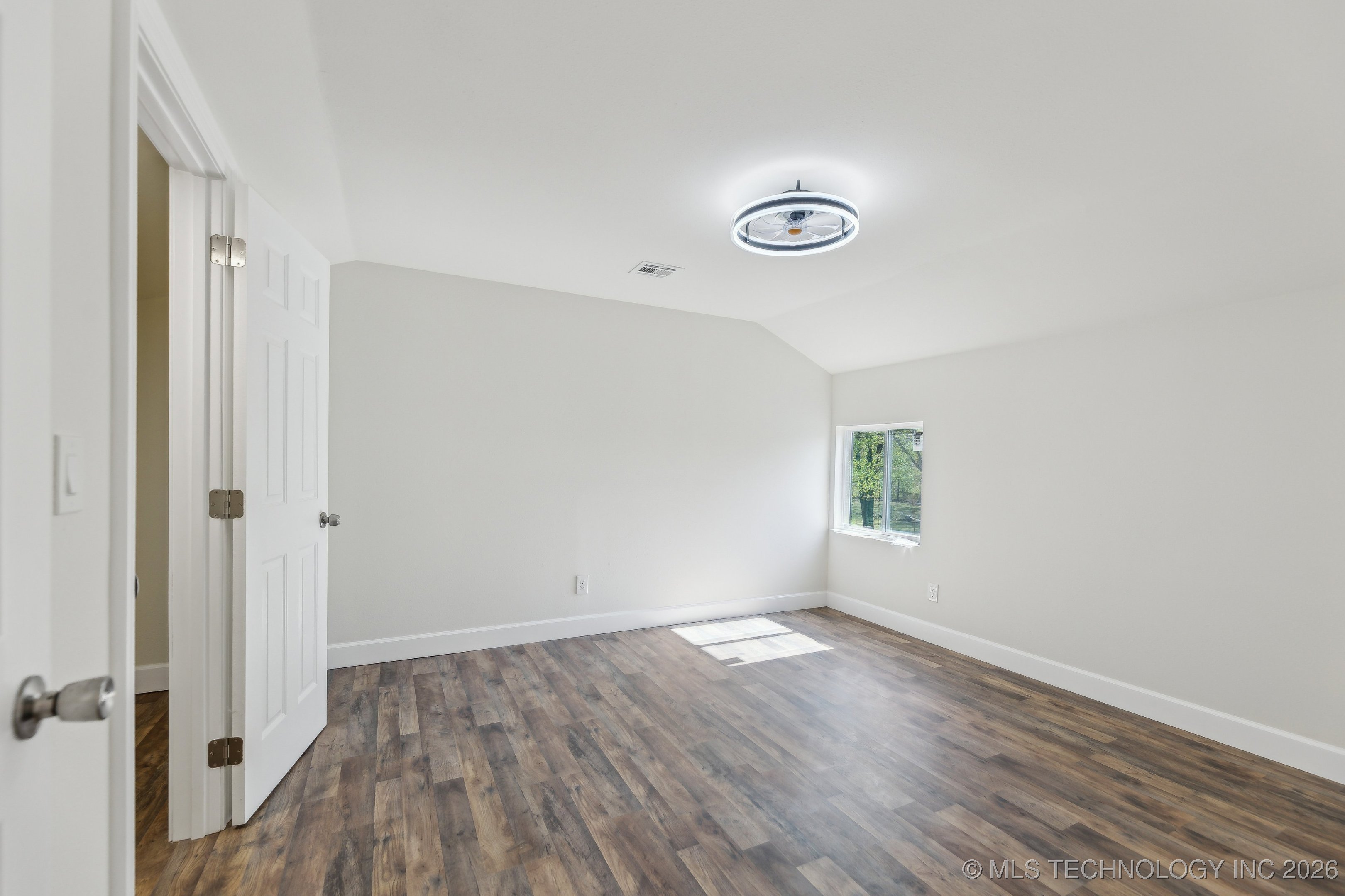 1006 N K Street Property Photo 19