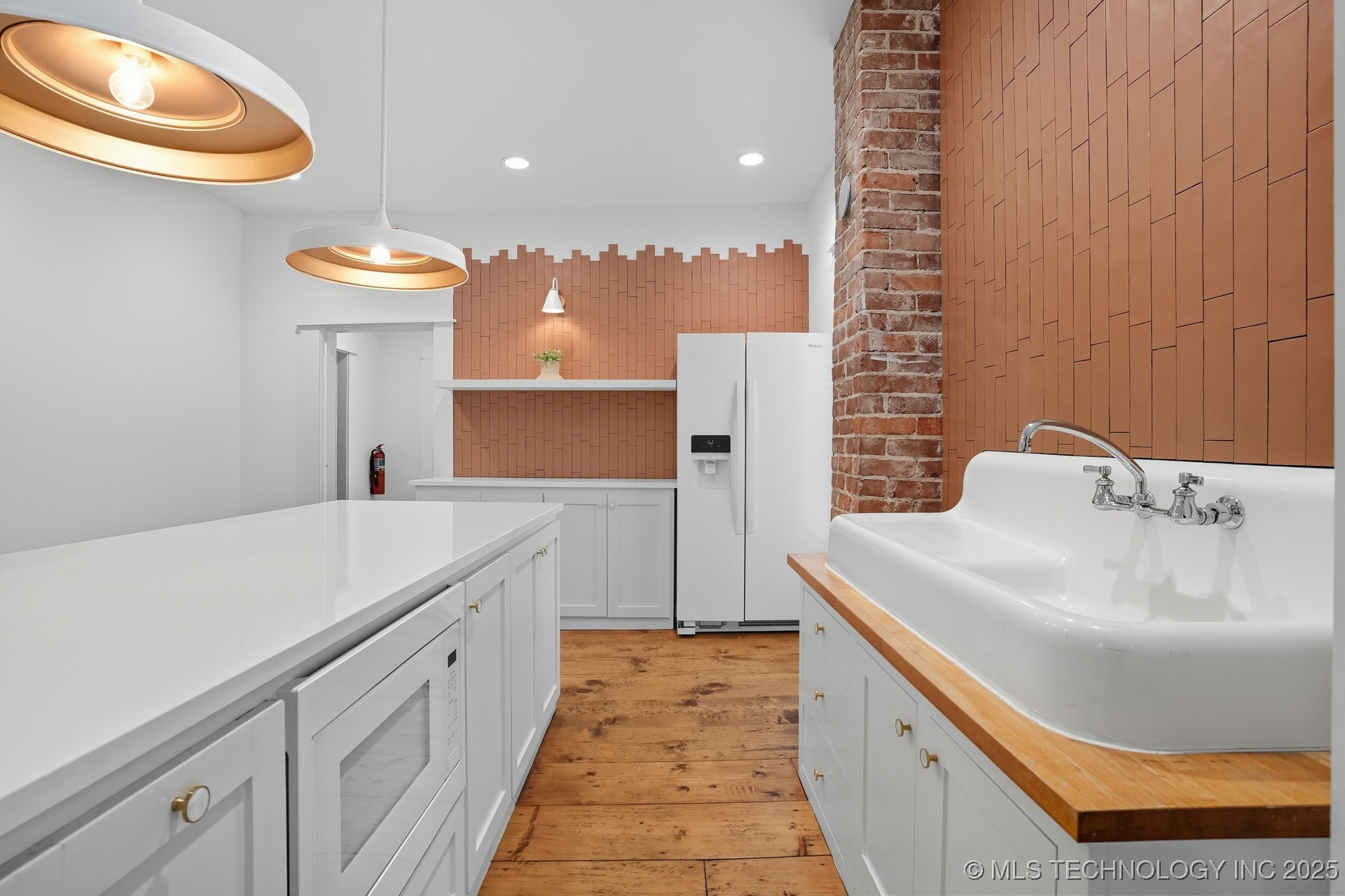 924 S Main Street Property Photo 42