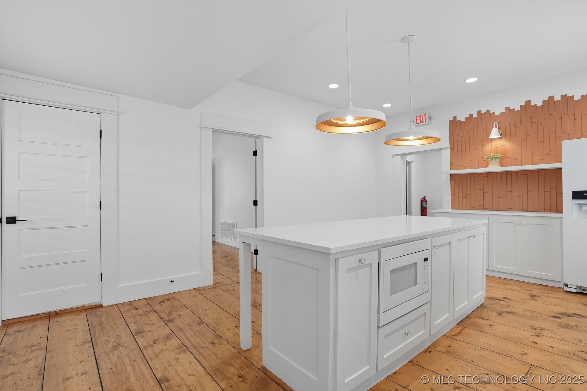 924 S Main Street Property Photo 43